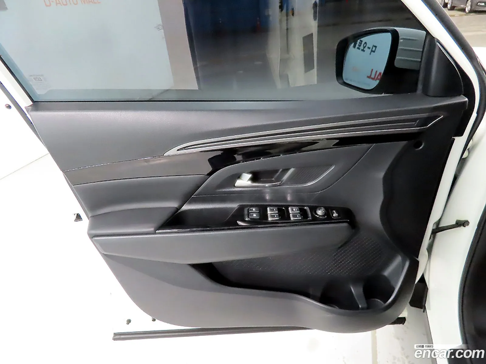 KG Mobility (SsangYong) Beautiful Korando 2021 — 10
