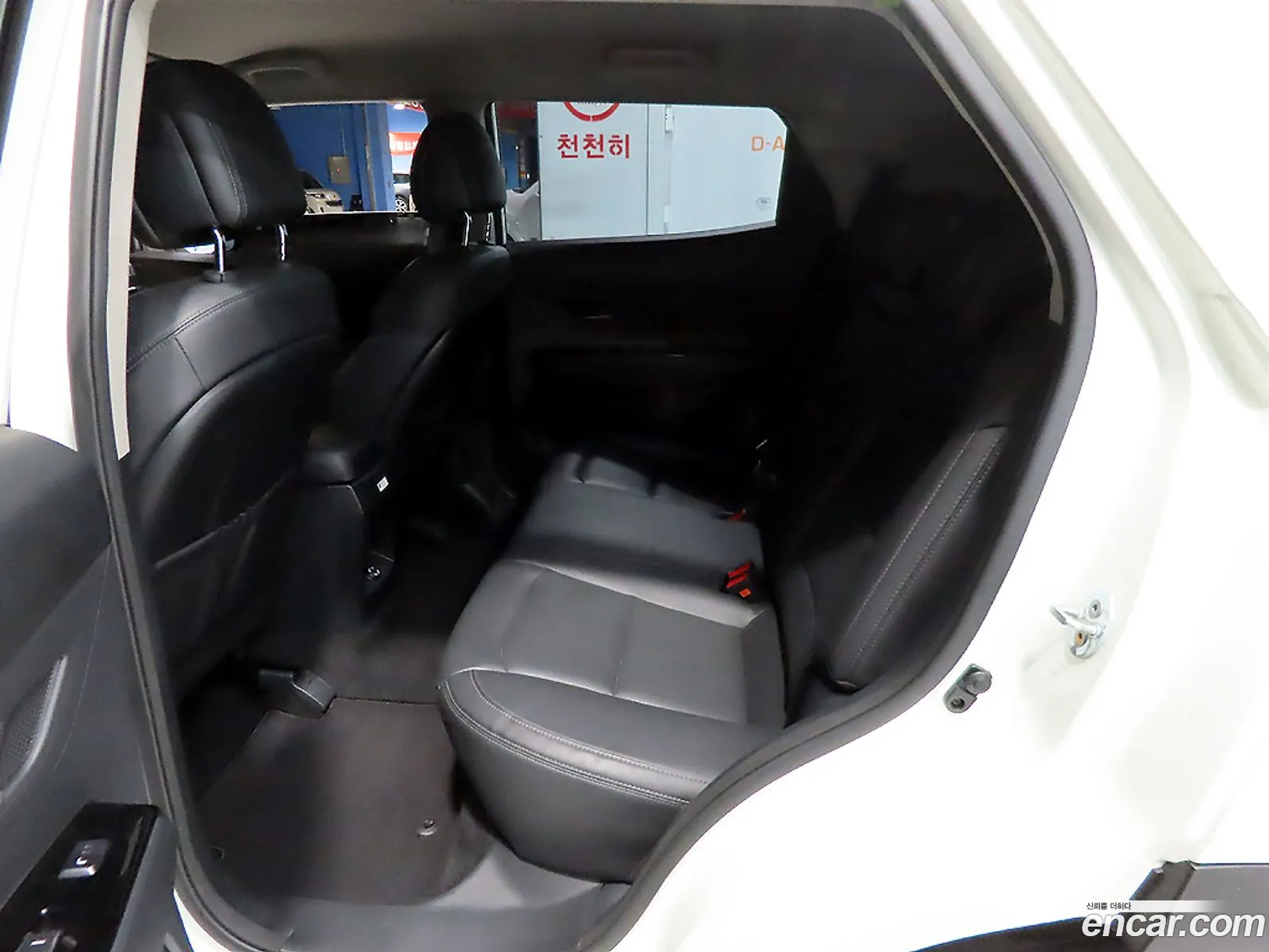 KG Mobility (SsangYong) Beautiful Korando 2021 — 17