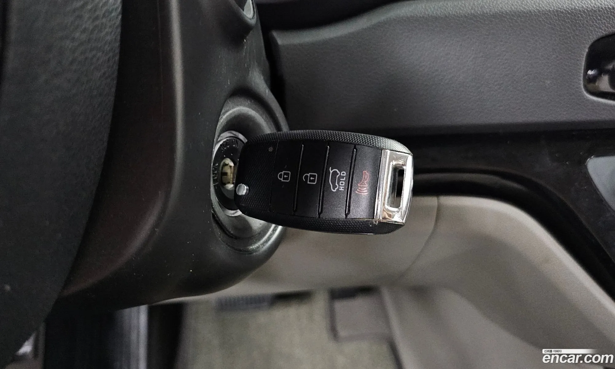 Kia Carnival 2017 KNHMF37ABHS300818 — 15