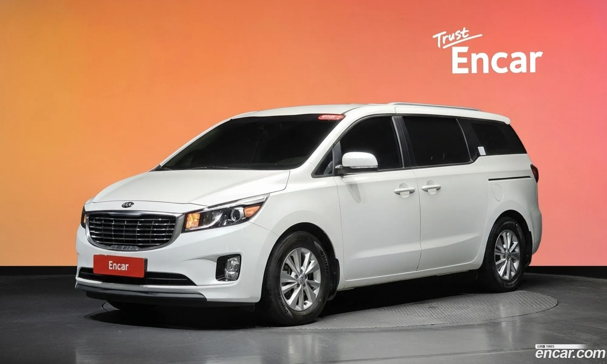 Kia Carnival 2017 KNHMF37ABHS300818 — 14