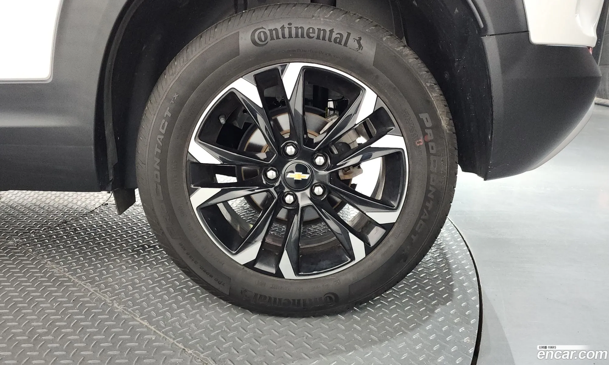 Chevrolet (GM Daewoo) Trailblazer 2022 — 21