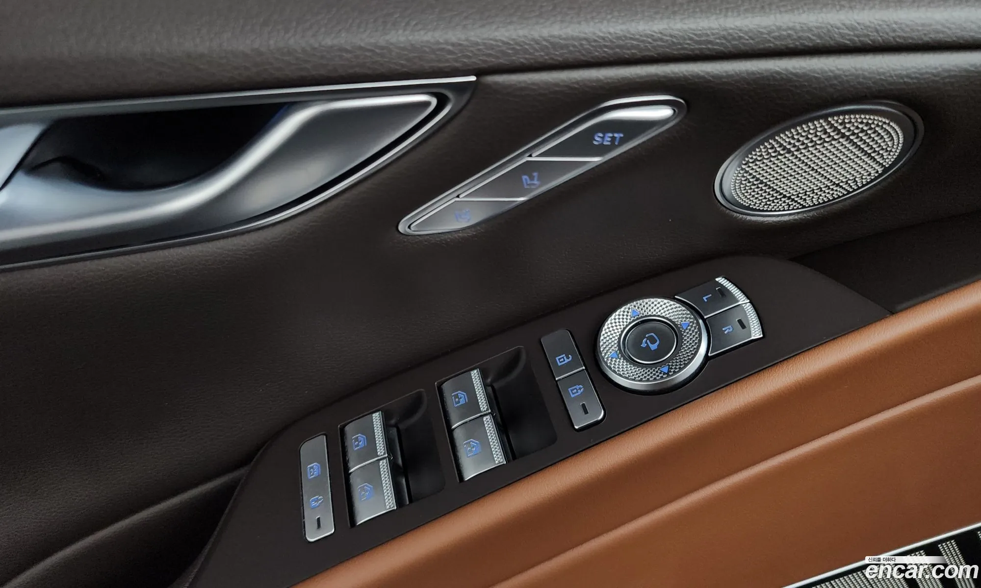 Genesis Electrified G80 2022 — 13