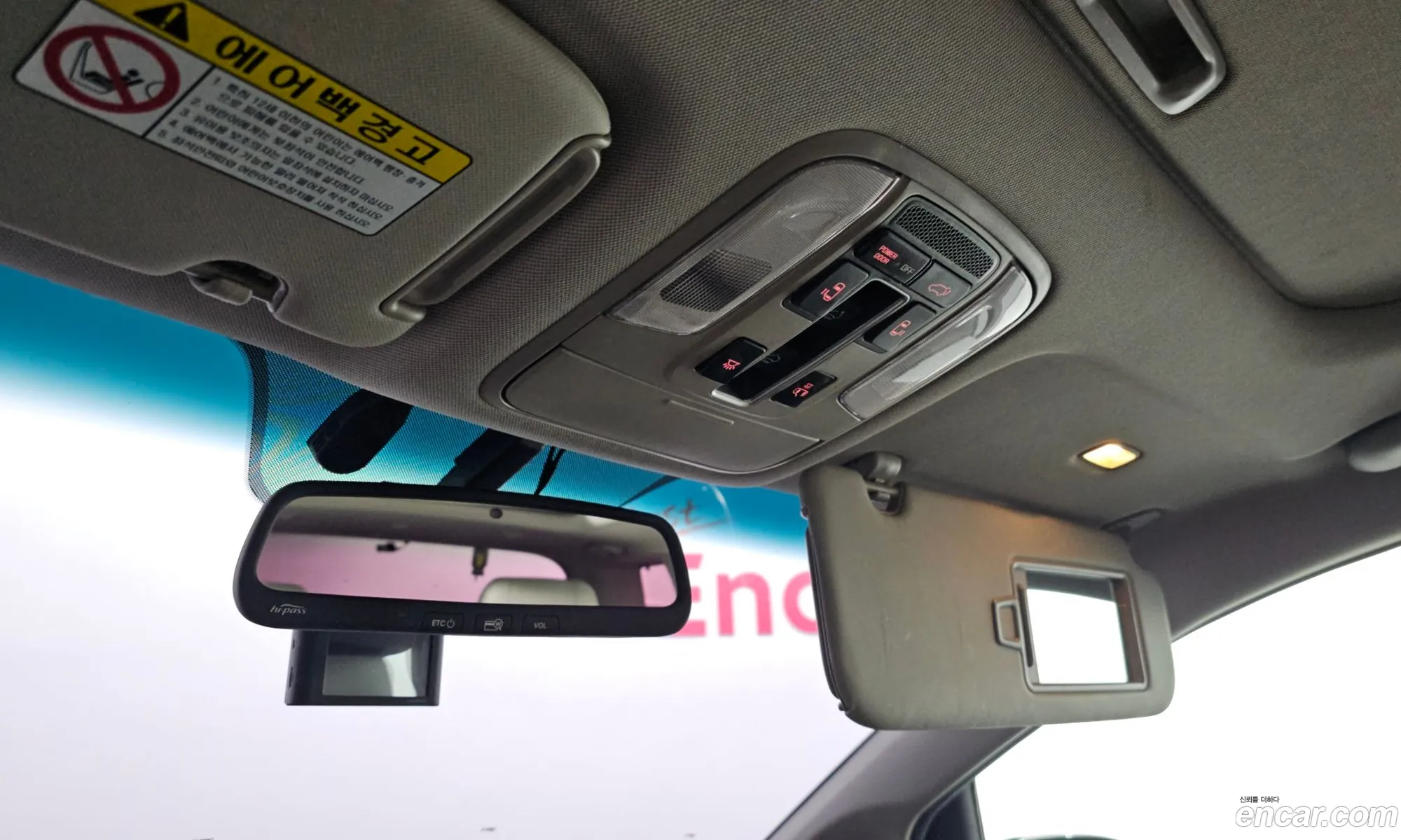 Kia Carnival 2016 KNAMB81ABGS192887 — 19