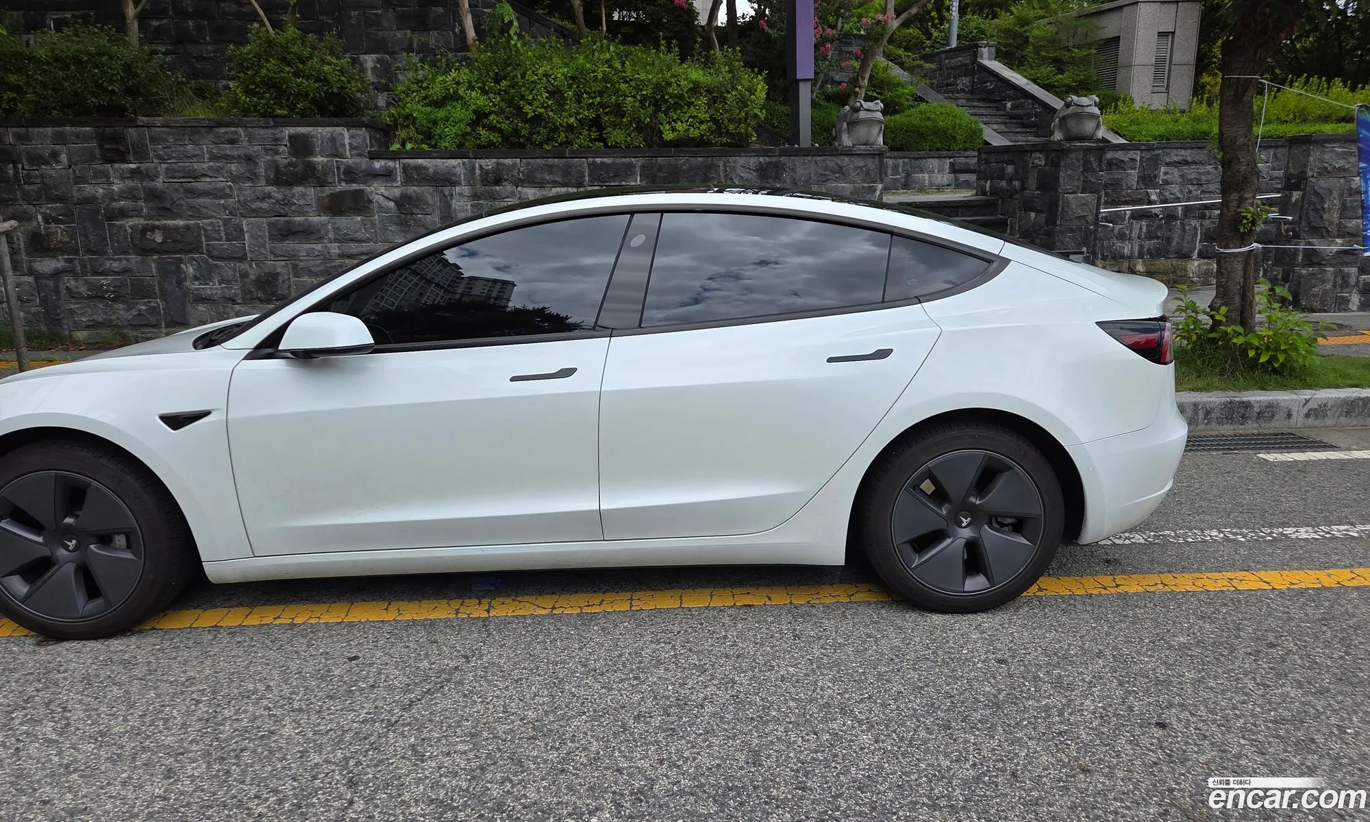 Tesla Model 3 2022 — 5