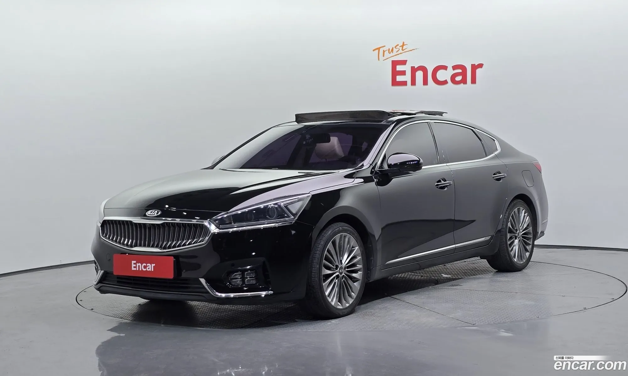 Kia K7 2016 — 11