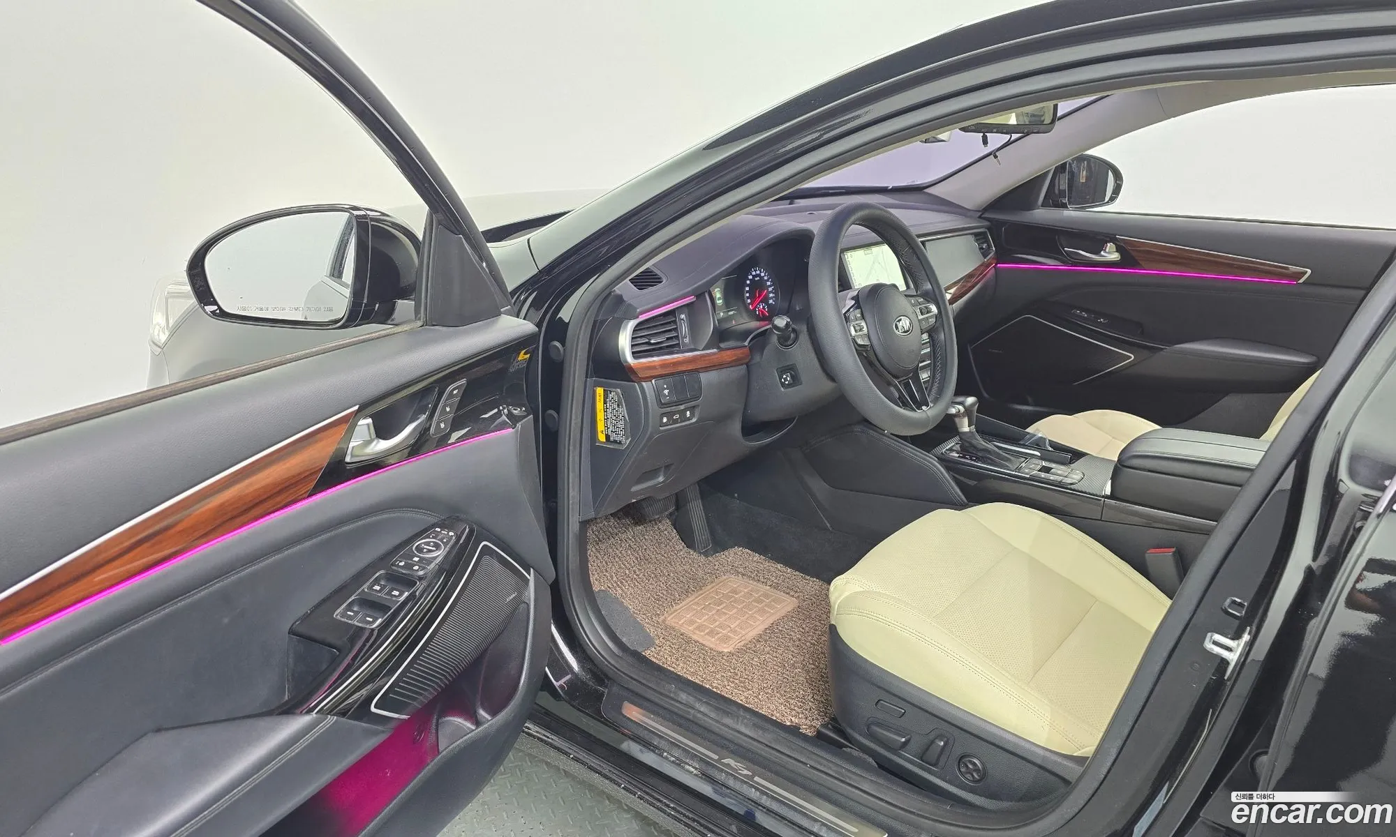 Kia K7 2016 — 7