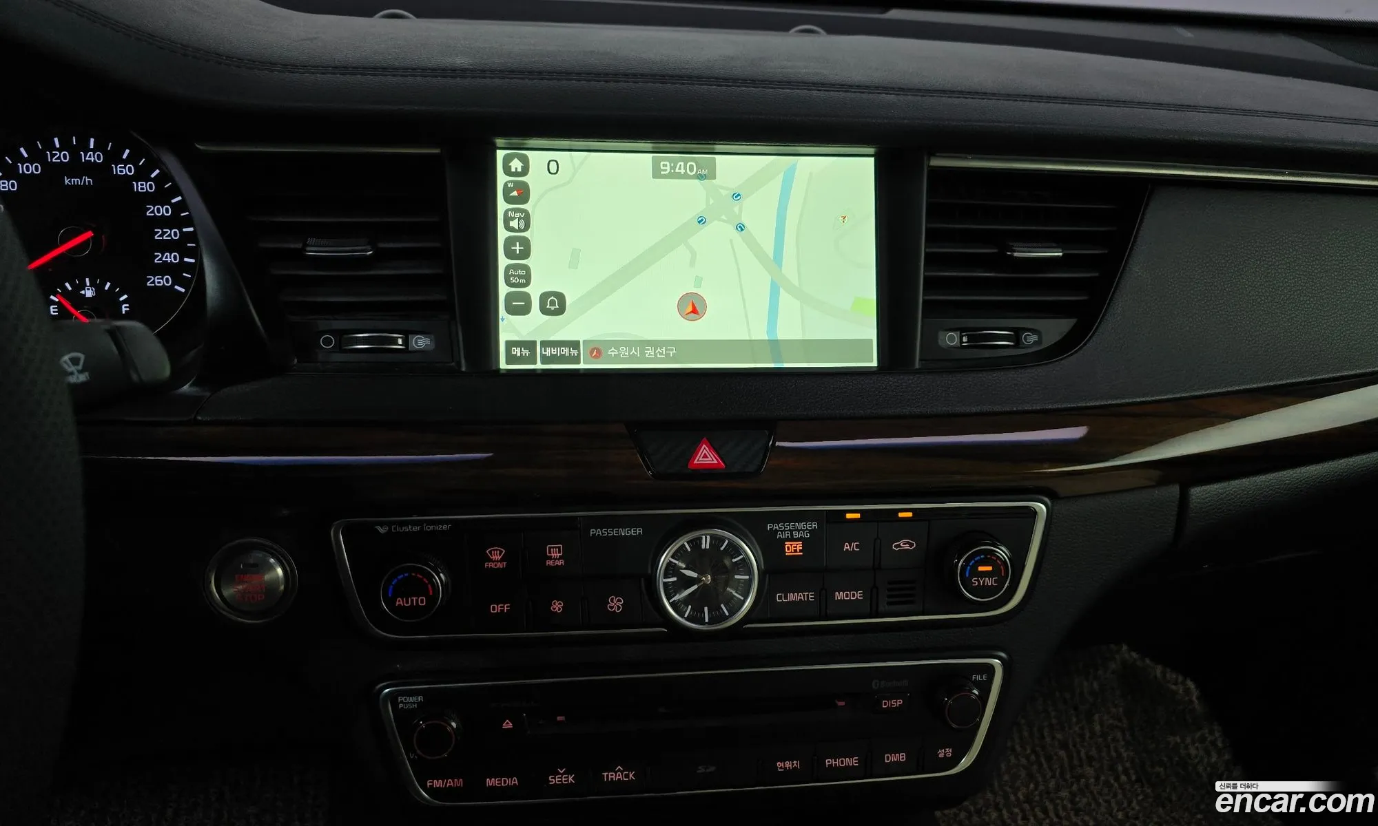 Kia K7 2016 — 12