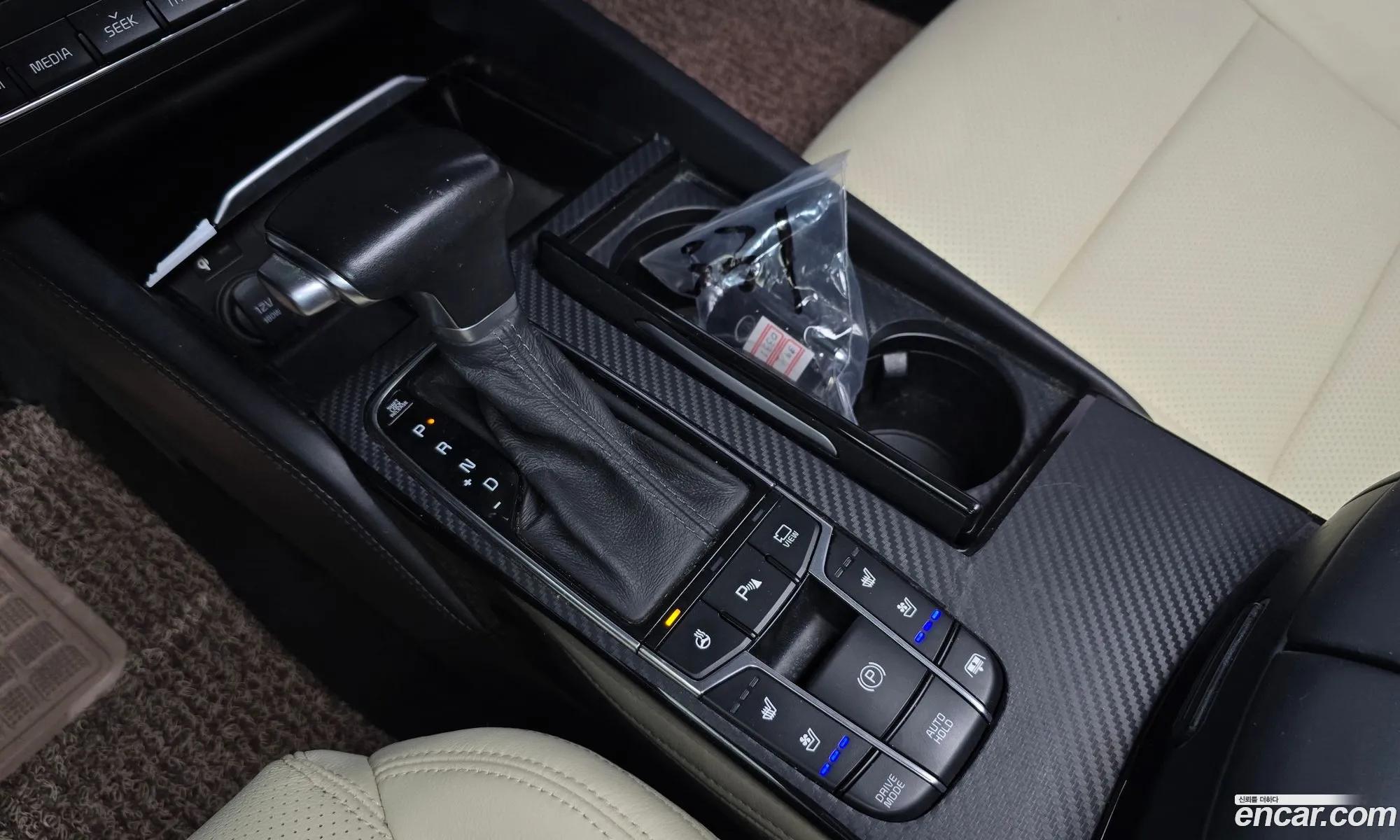 Kia K7 2016 — 20