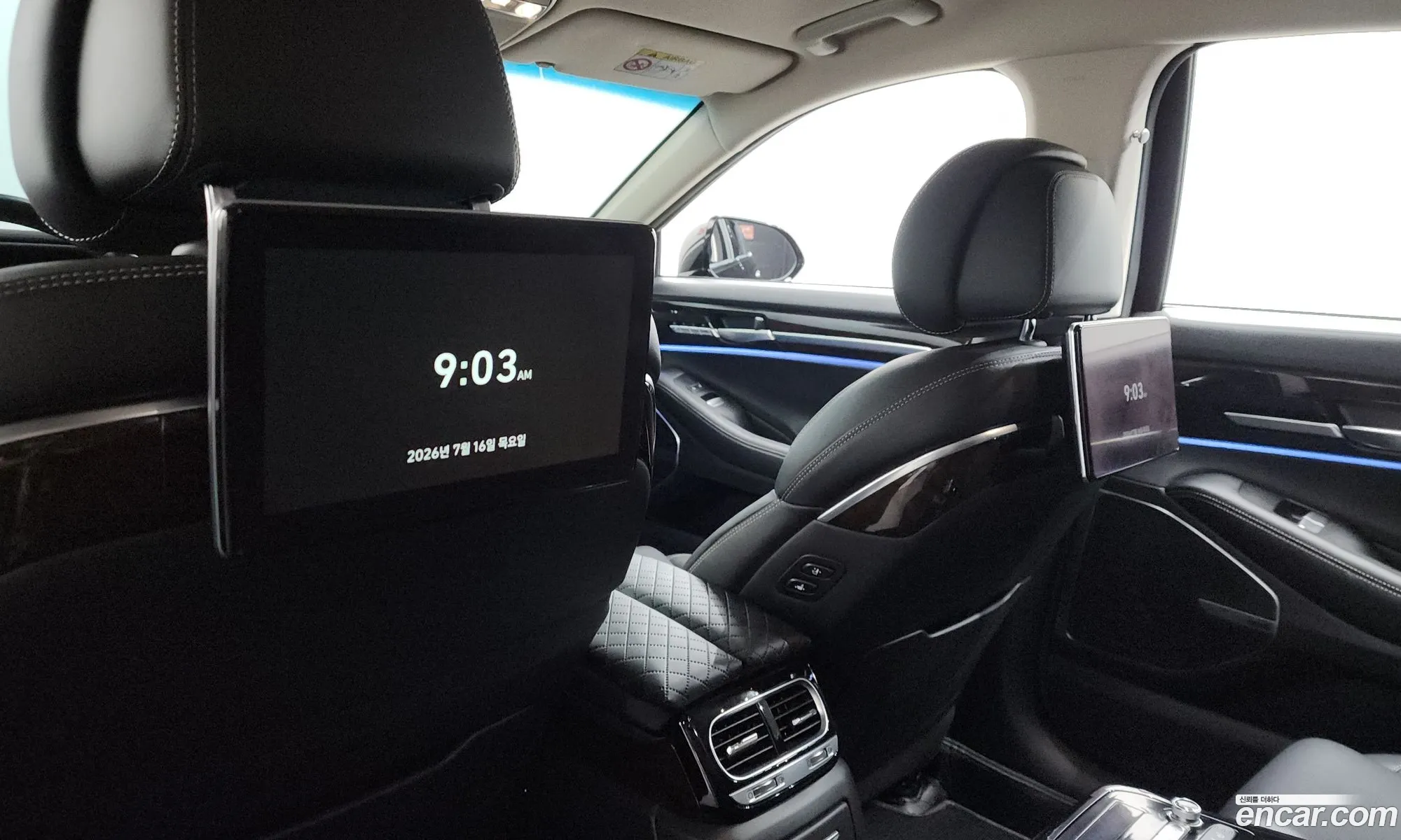 Genesis G90 2021 KMHG241DDMU092609 — 6