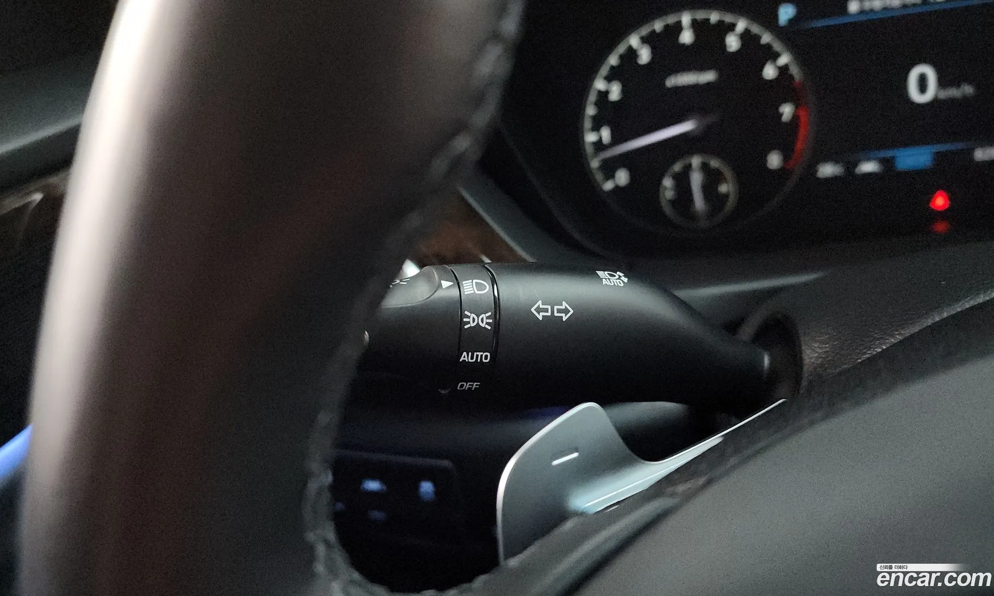 Genesis G90 2021 KMHG241DDMU092609 — 16