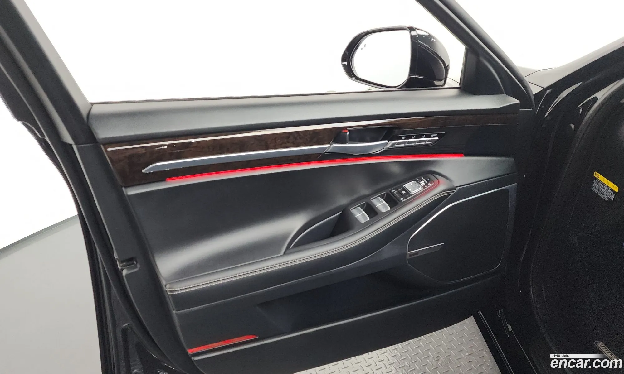 Genesis G90 2021 KMHG241DDMU092609 — 22