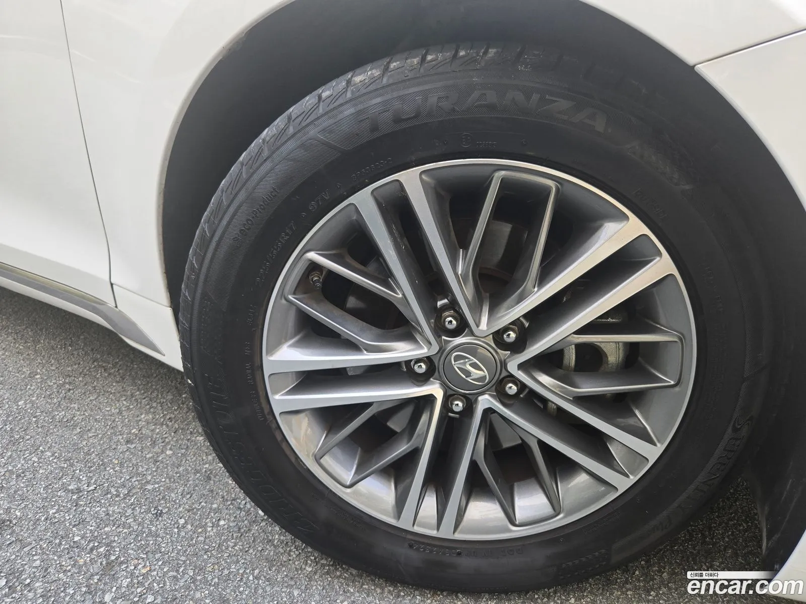 Hyundai Grandeur IG 2019 — 16