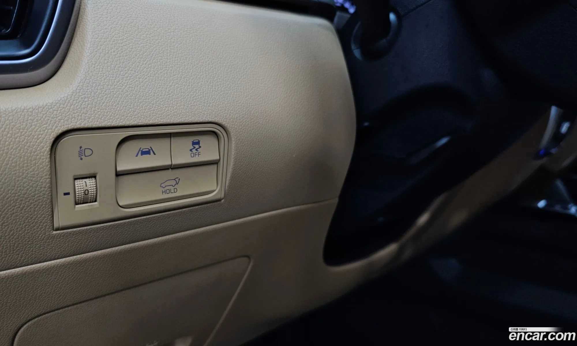 Kia Sorento 2020 KNARJ81BGMA016132 — 9