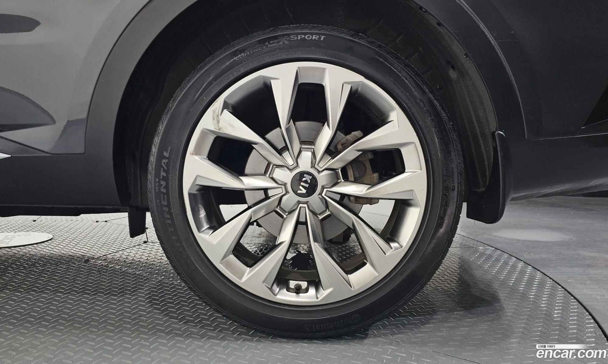 Kia Sorento 2020 KNARJ81BGMA016132 — 14