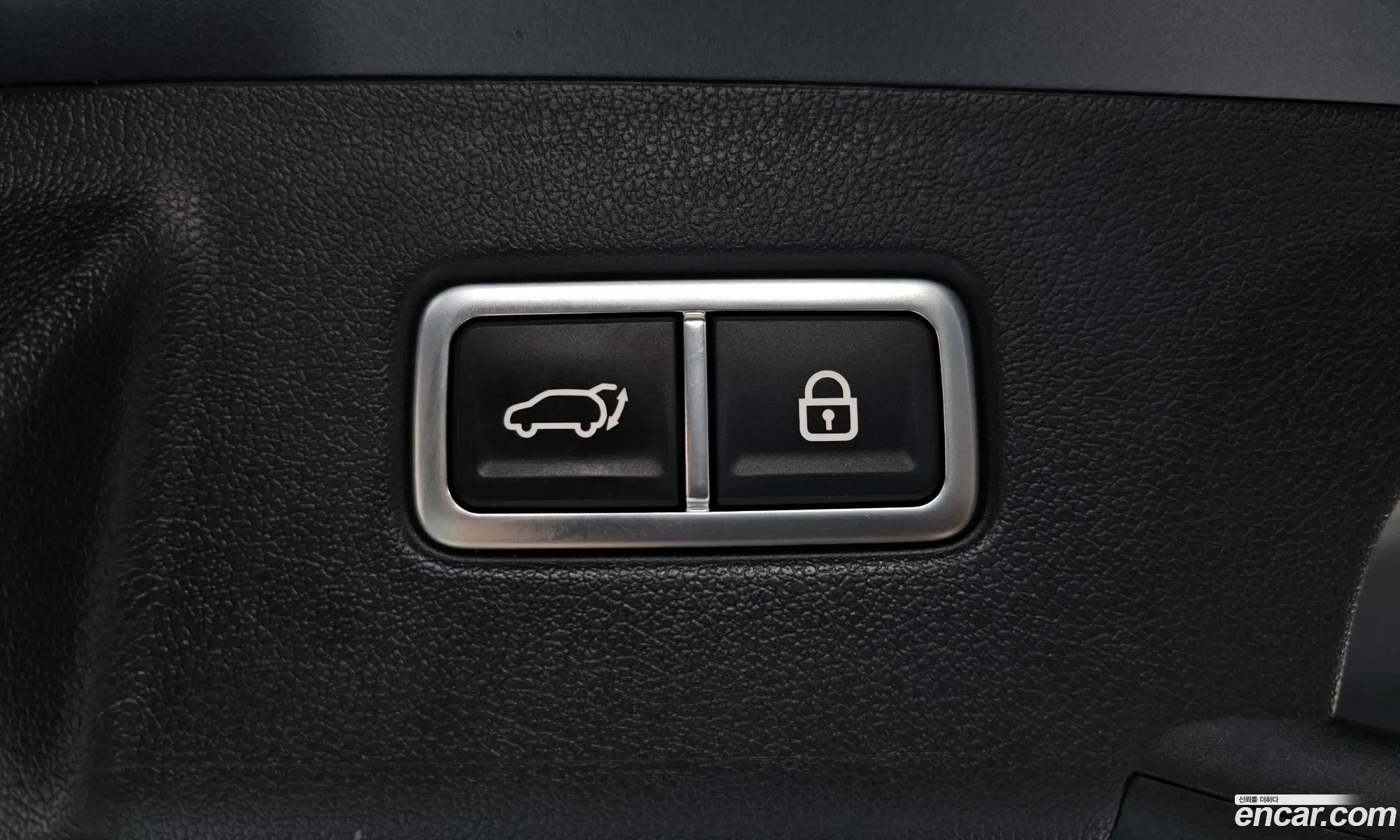 Kia Sorento 2020 KNARJ81BGMA016132 — 24