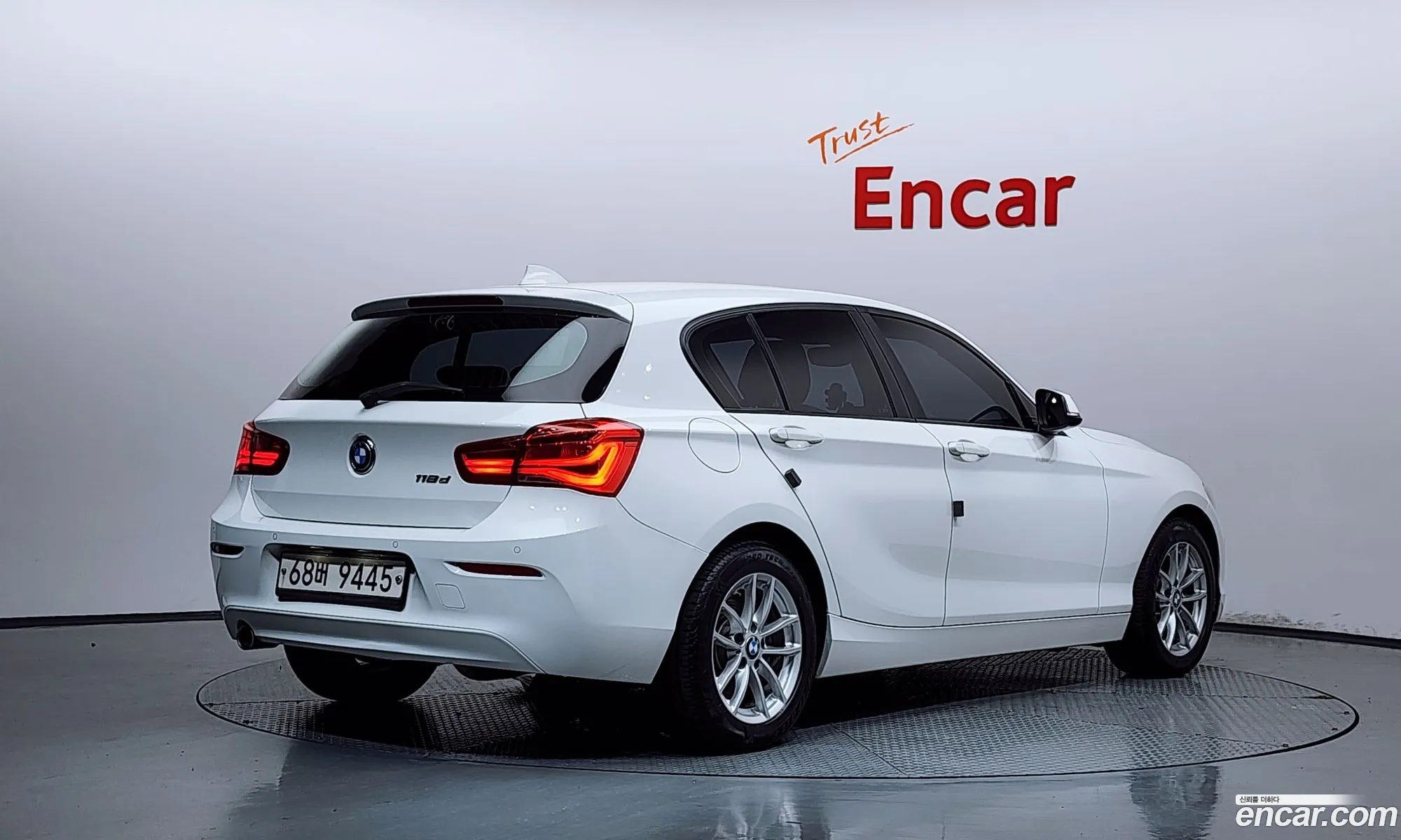BMW 1 Series 2017 WBA1S5105JV995094 — 4