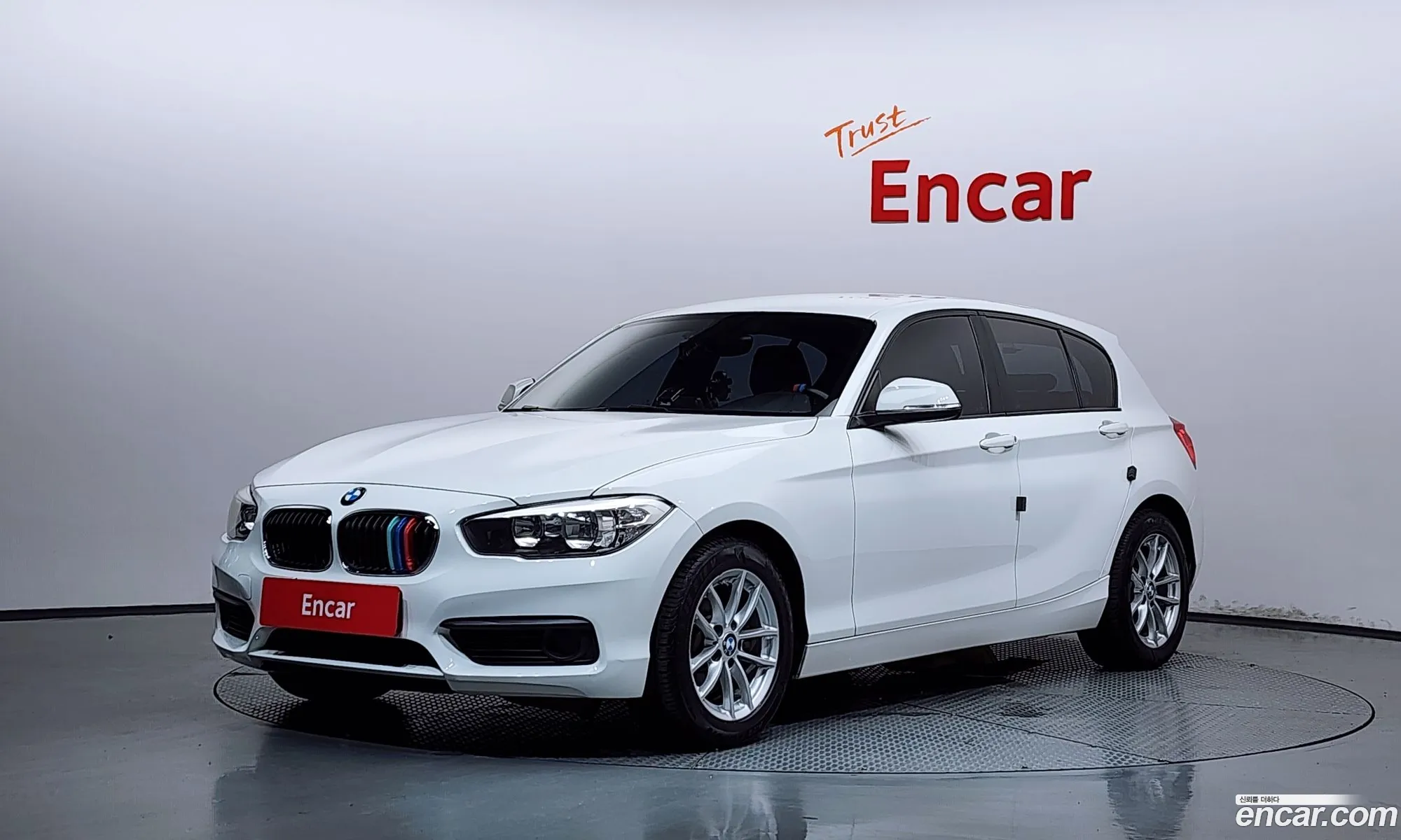 BMW 1 Series 2017 WBA1S5105JV995094 — 2
