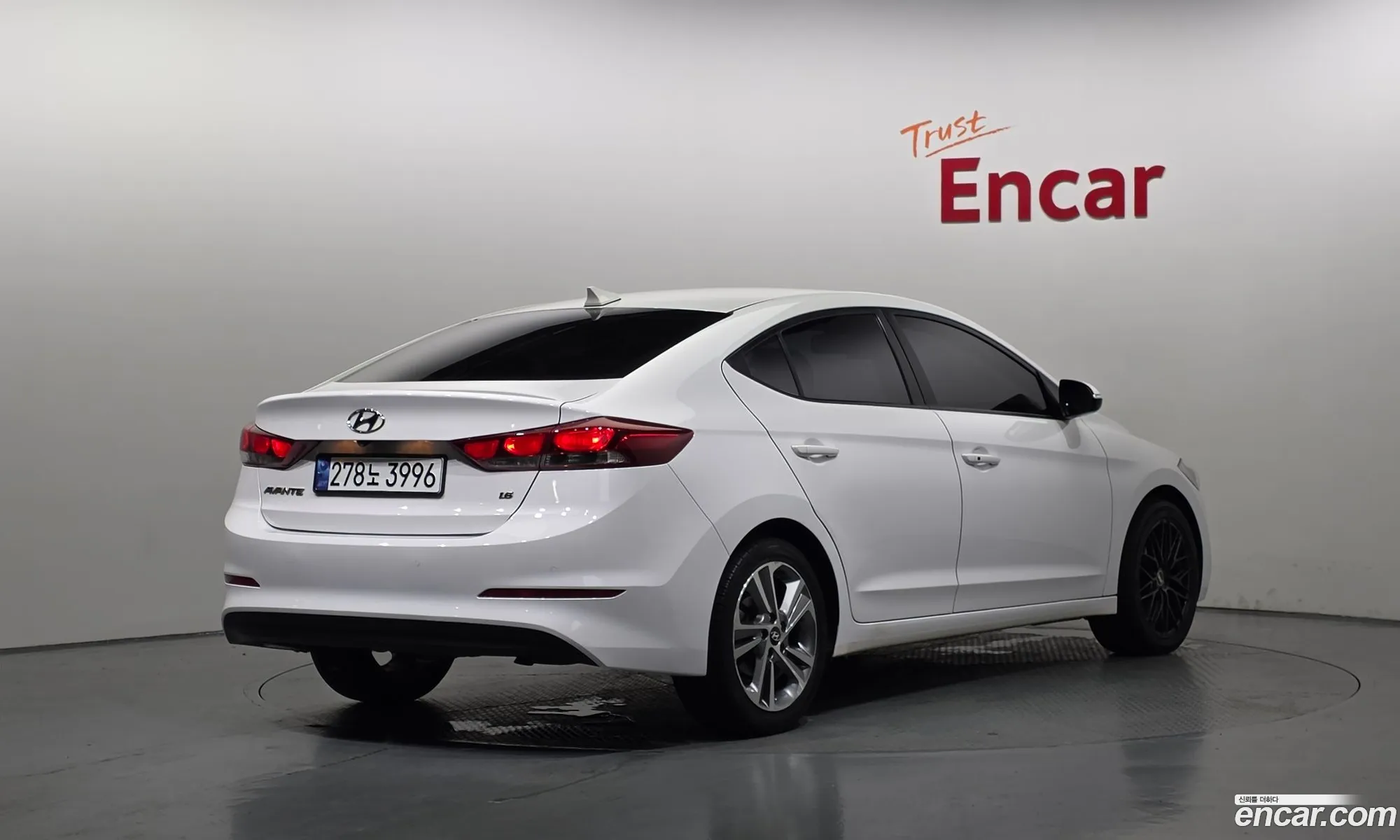 Hyundai Elantra AD 2017 KMHD641DBJU488029 — 20