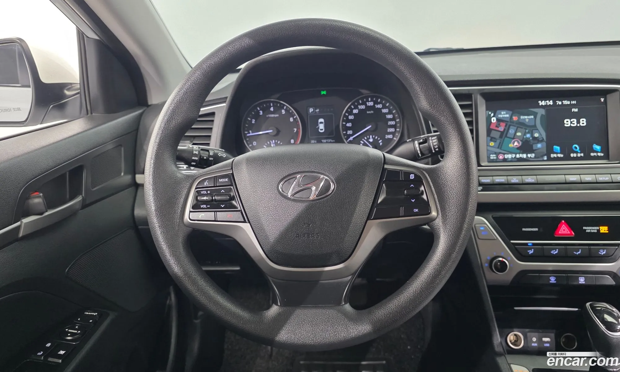 Hyundai Elantra AD 2017 KMHD641DBJU488029 — 14