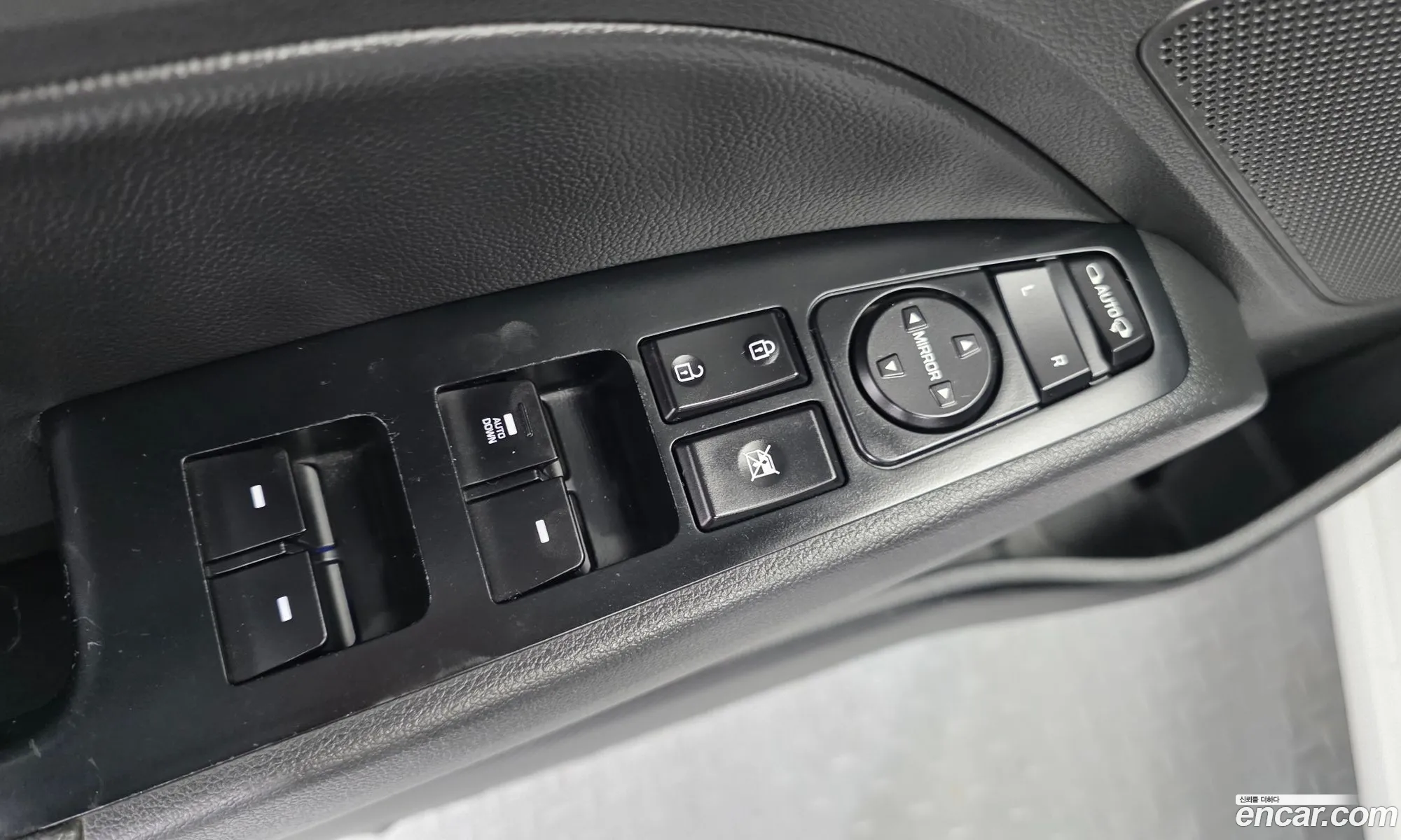 Hyundai Elantra AD 2017 KMHD641DBJU488029 — 7