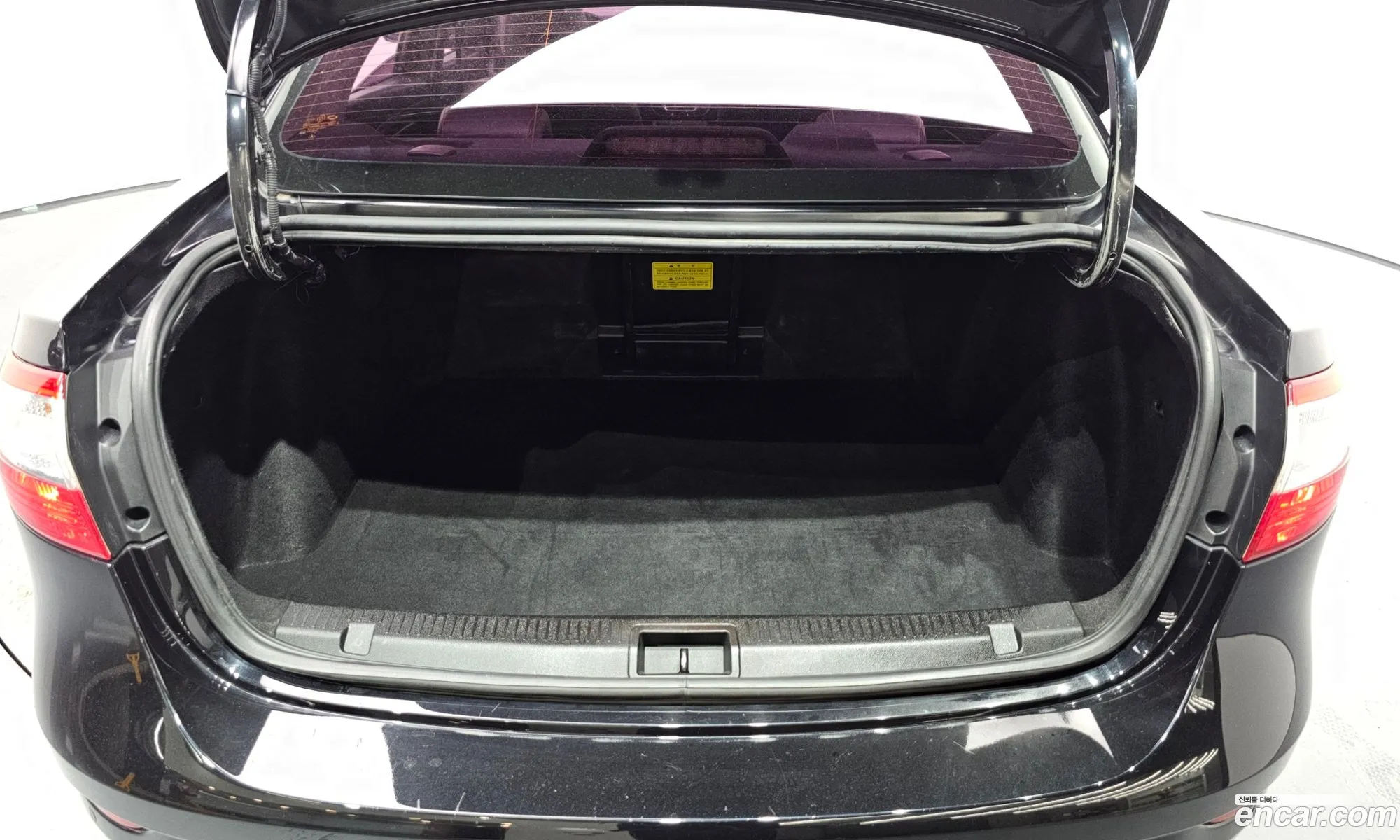 Renault Korea (Samsung) SM3 Neo 2014 KNMC4C2HMFP174439 — 19