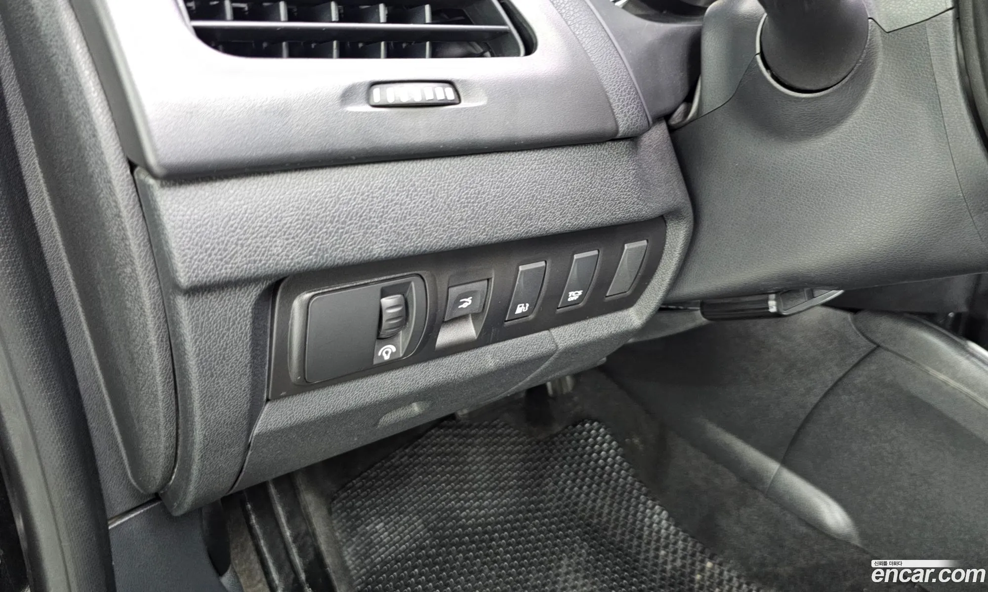 Renault Korea (Samsung) SM3 Neo 2014 KNMC4C2HMFP174439 — 16