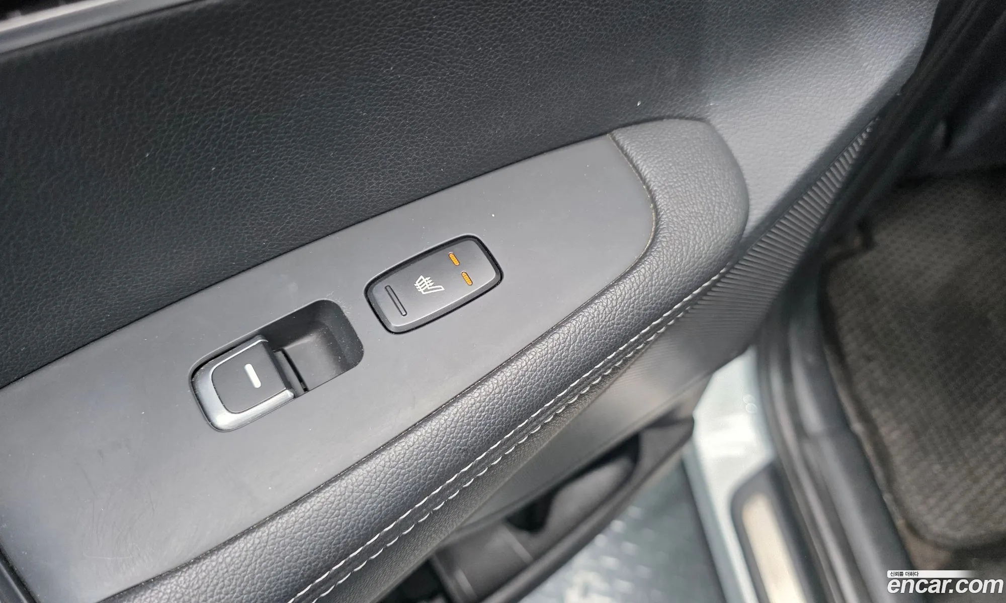 Kia Sorento 2017 KNAPS81ABHA327748 — 11