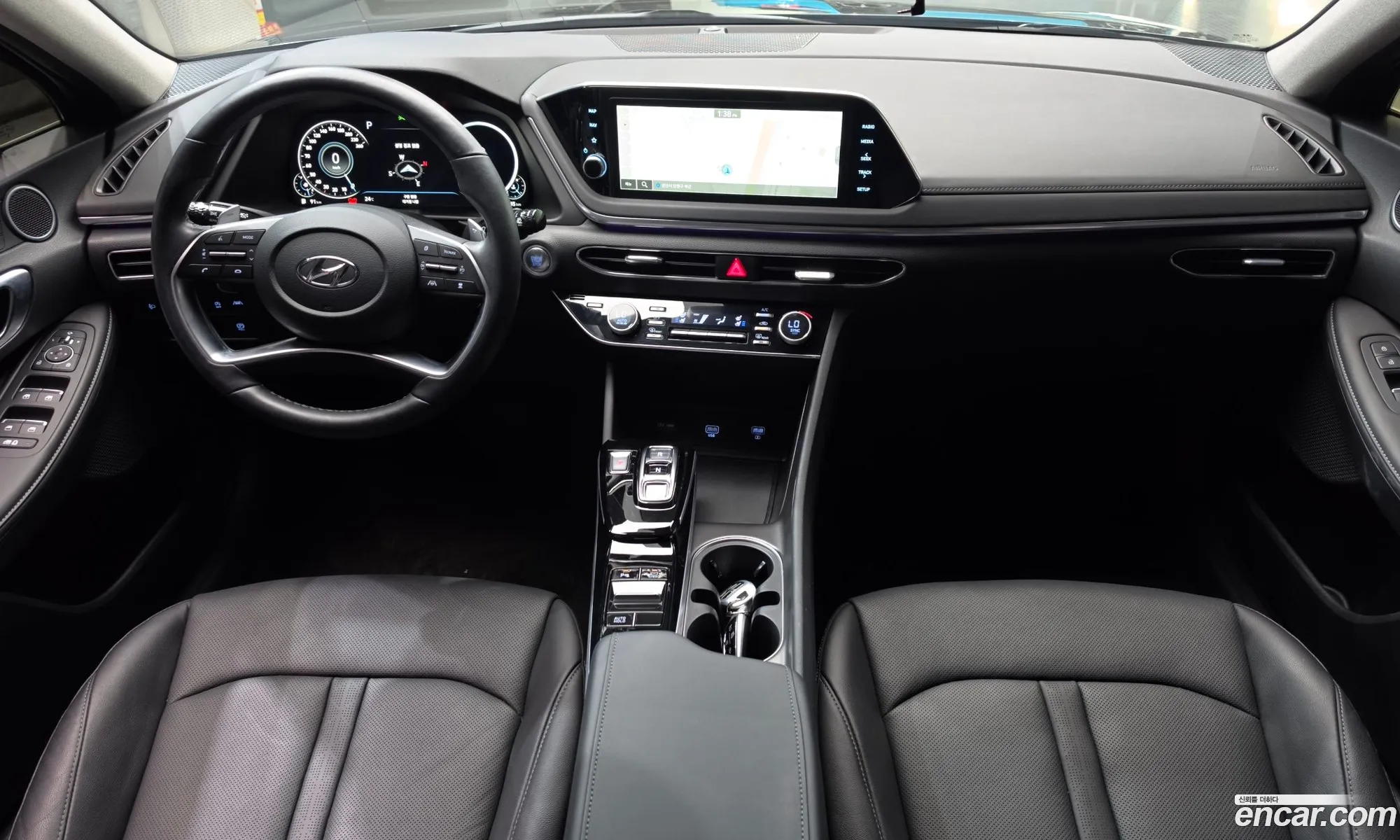 Hyundai Sonata 2023 — 31