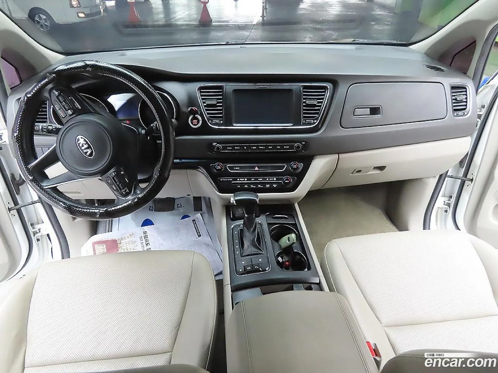 Kia Carnival 2018 — 2