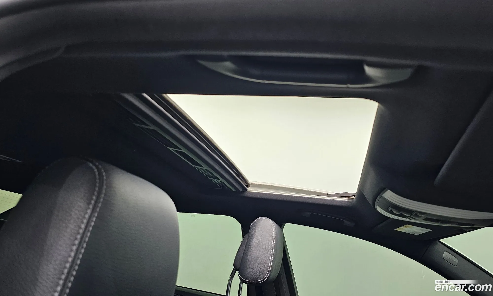 Mercedes-Benz E-Class W212 2015 — 16