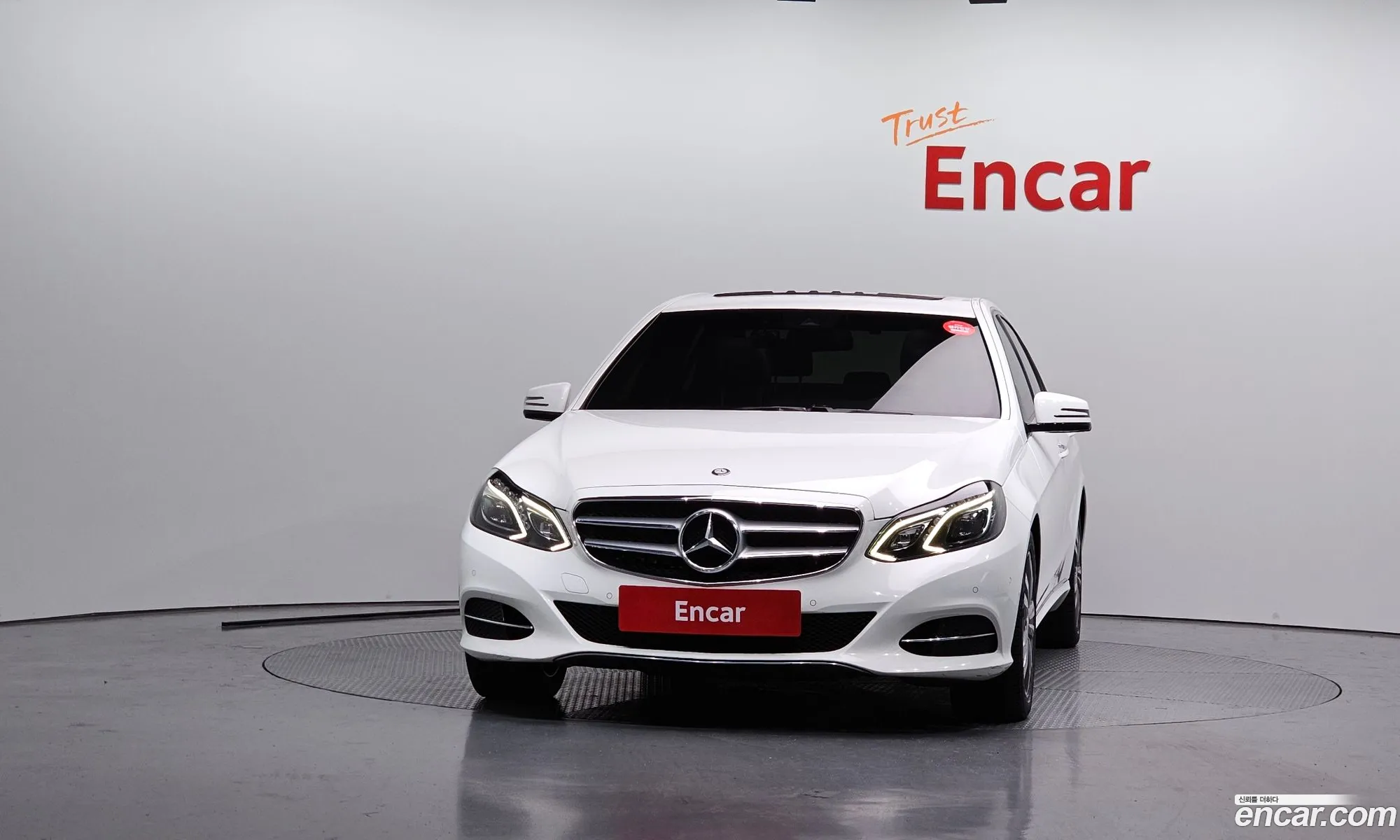 Mercedes-Benz E-Class W212 2015 — 2