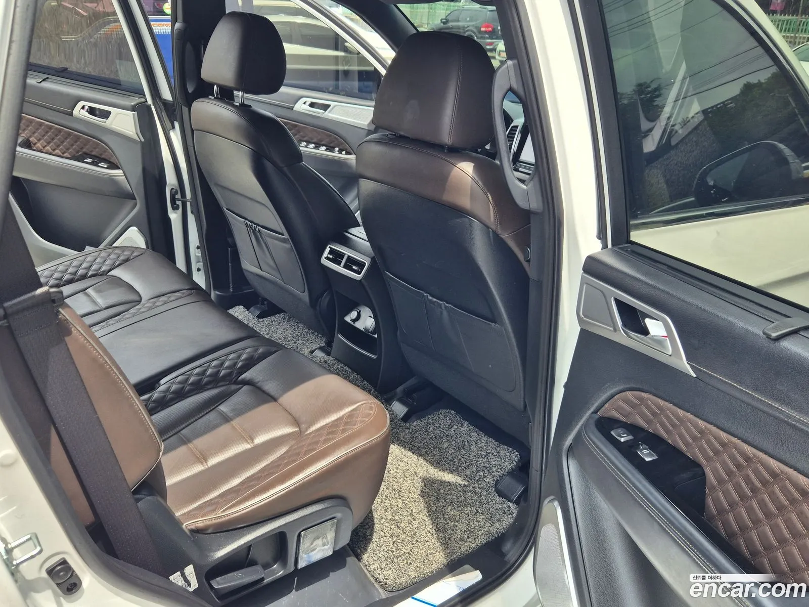 KG Mobility (SsangYong) Rexton 2021 — 16
