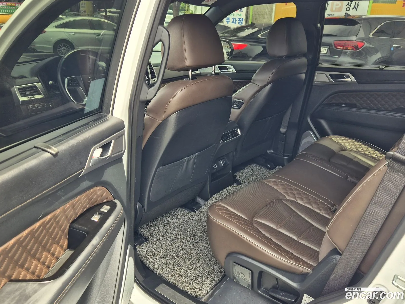 KG Mobility (SsangYong) Rexton 2021 — 11