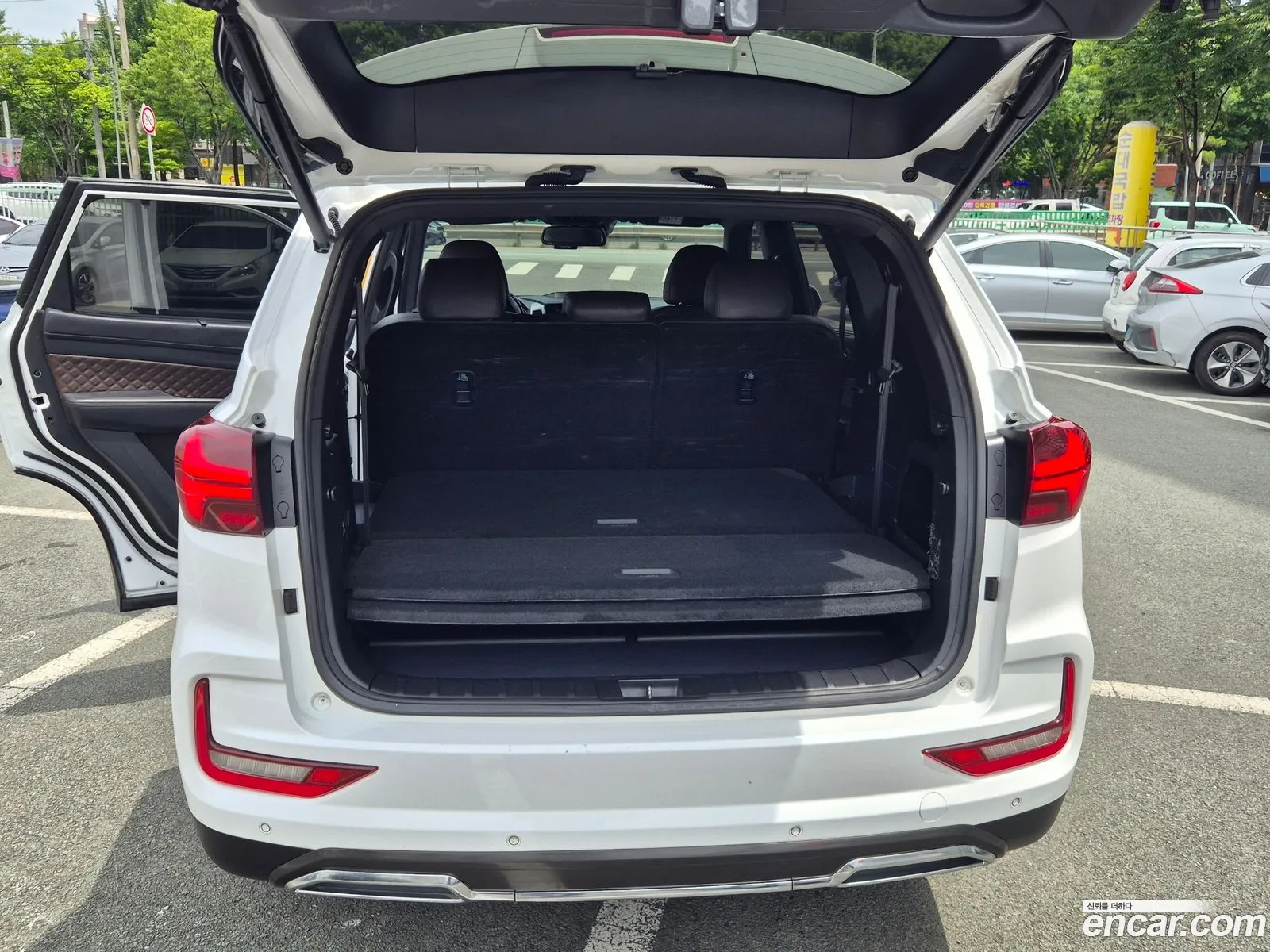 KG Mobility (SsangYong) Rexton 2021 — 12
