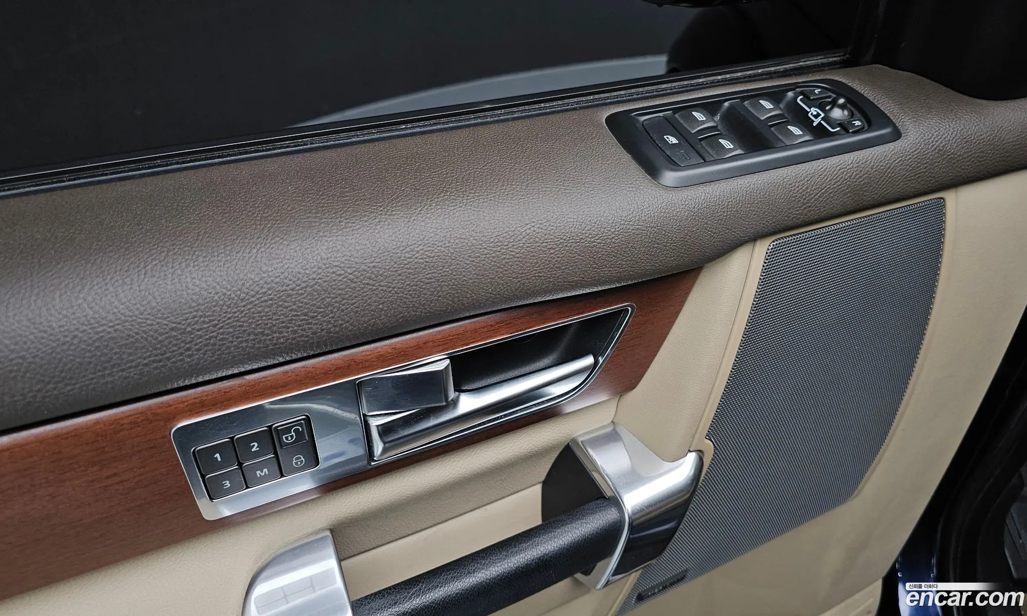 Land Rover Discovery 4 2016 — 6