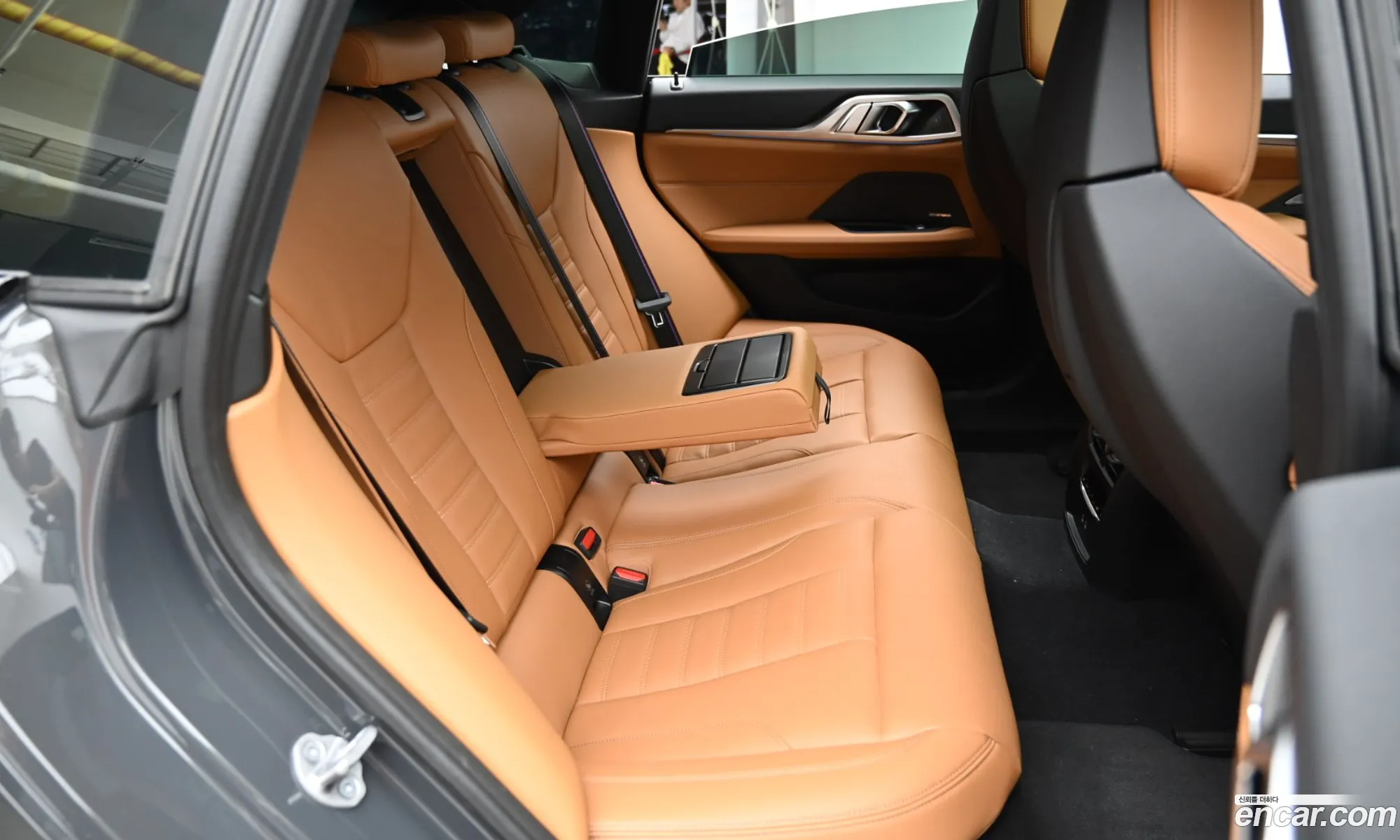 BMW i4 2024 — 8