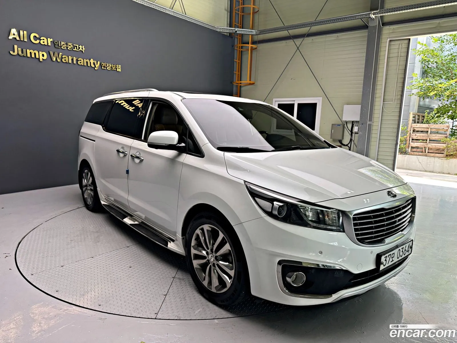 Kia Carnival 2016 — 6