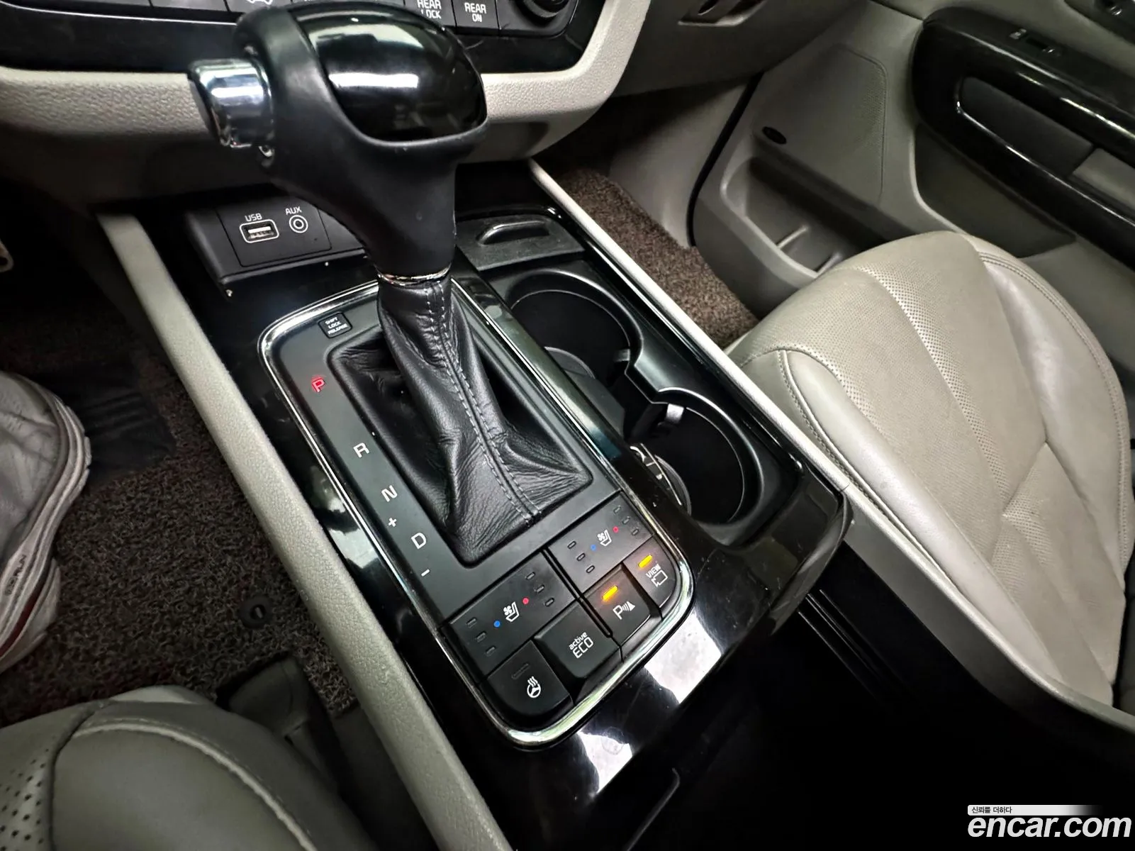 Kia Carnival 2016 — 17