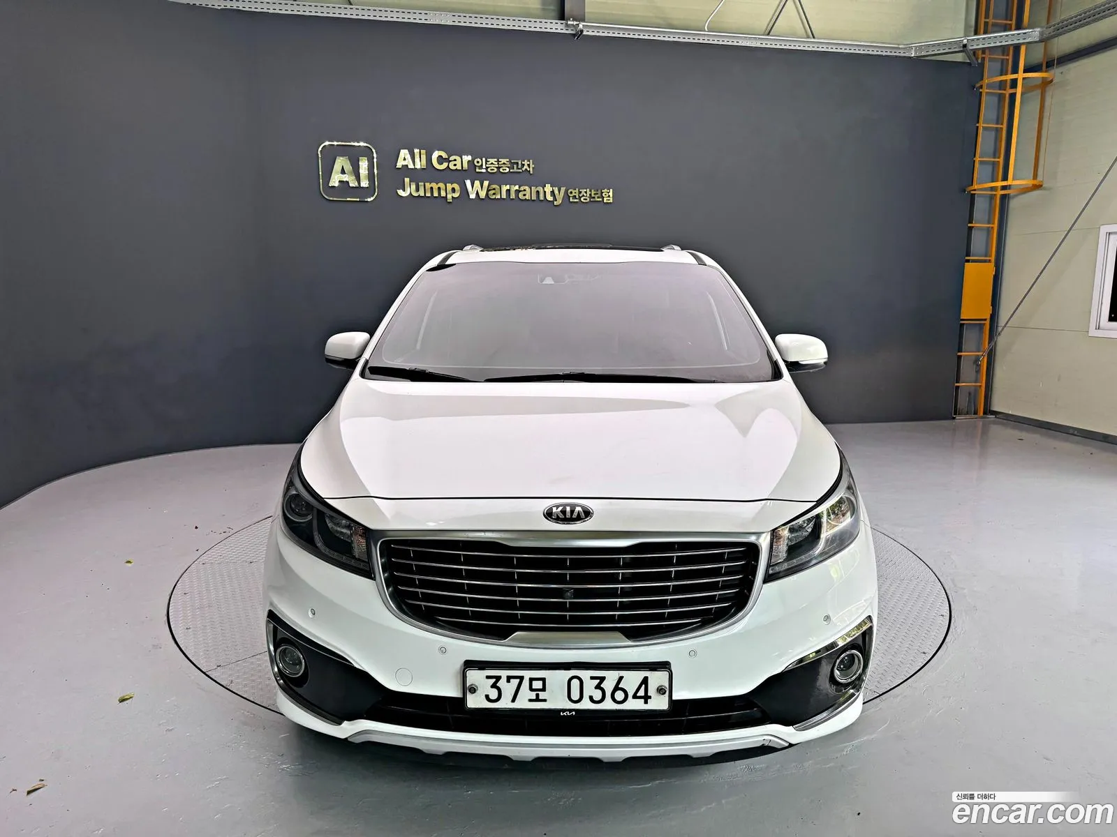 Kia Carnival 2016 — 18