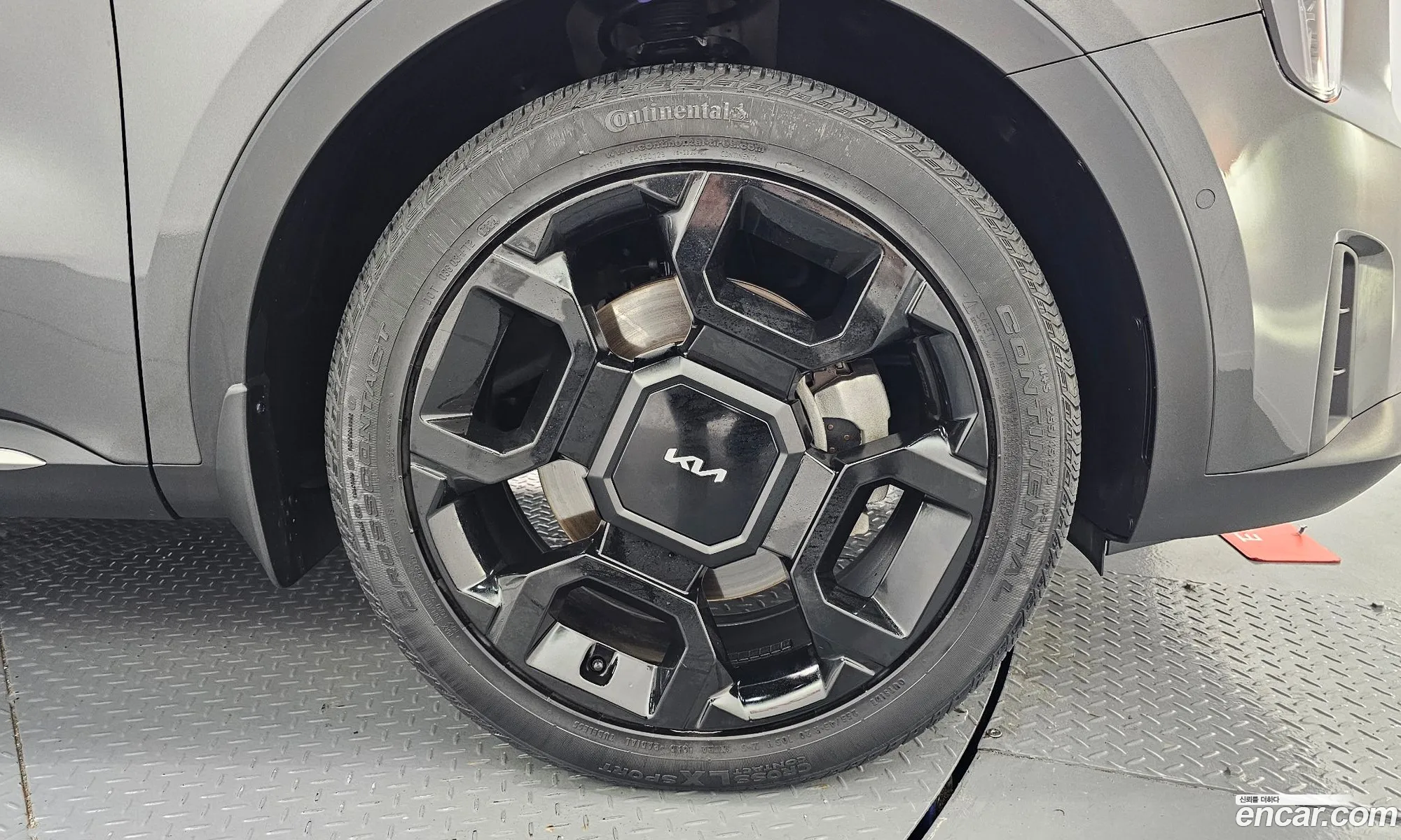 Kia Sorento 2024 — 18