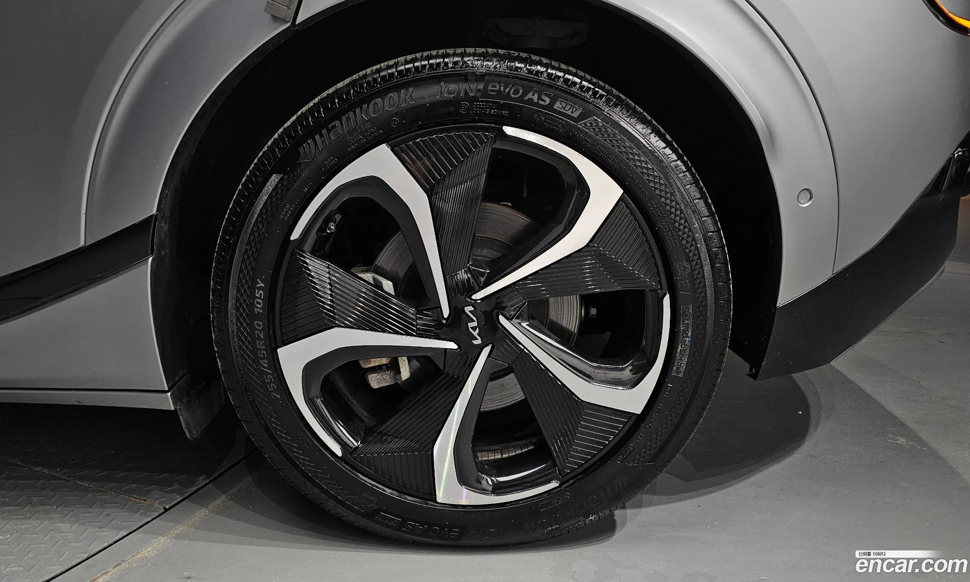 Kia EV6 2022 KNAC581CPNA048808 — 33
