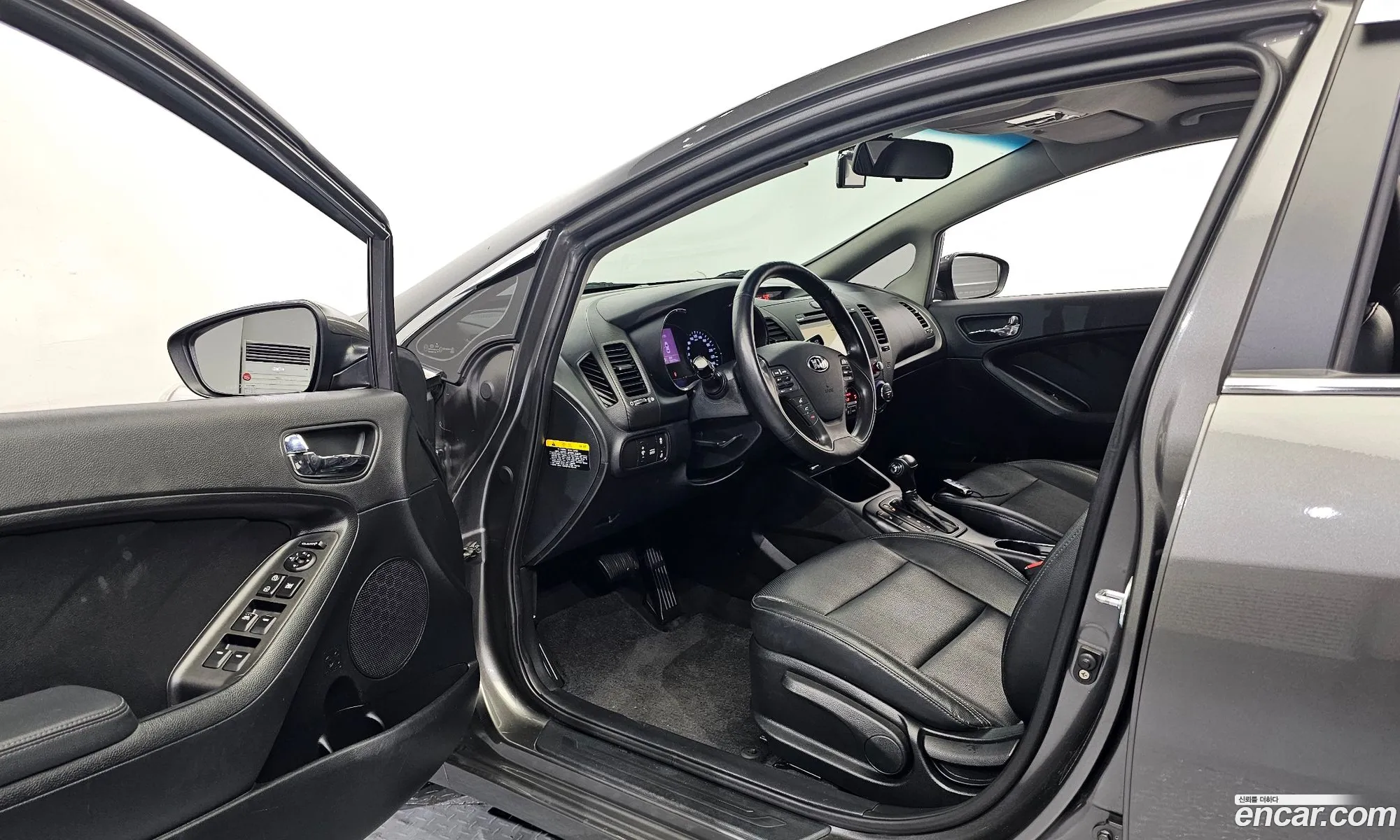 Kia K3 2013 KNAFX412BDA037378 — 13