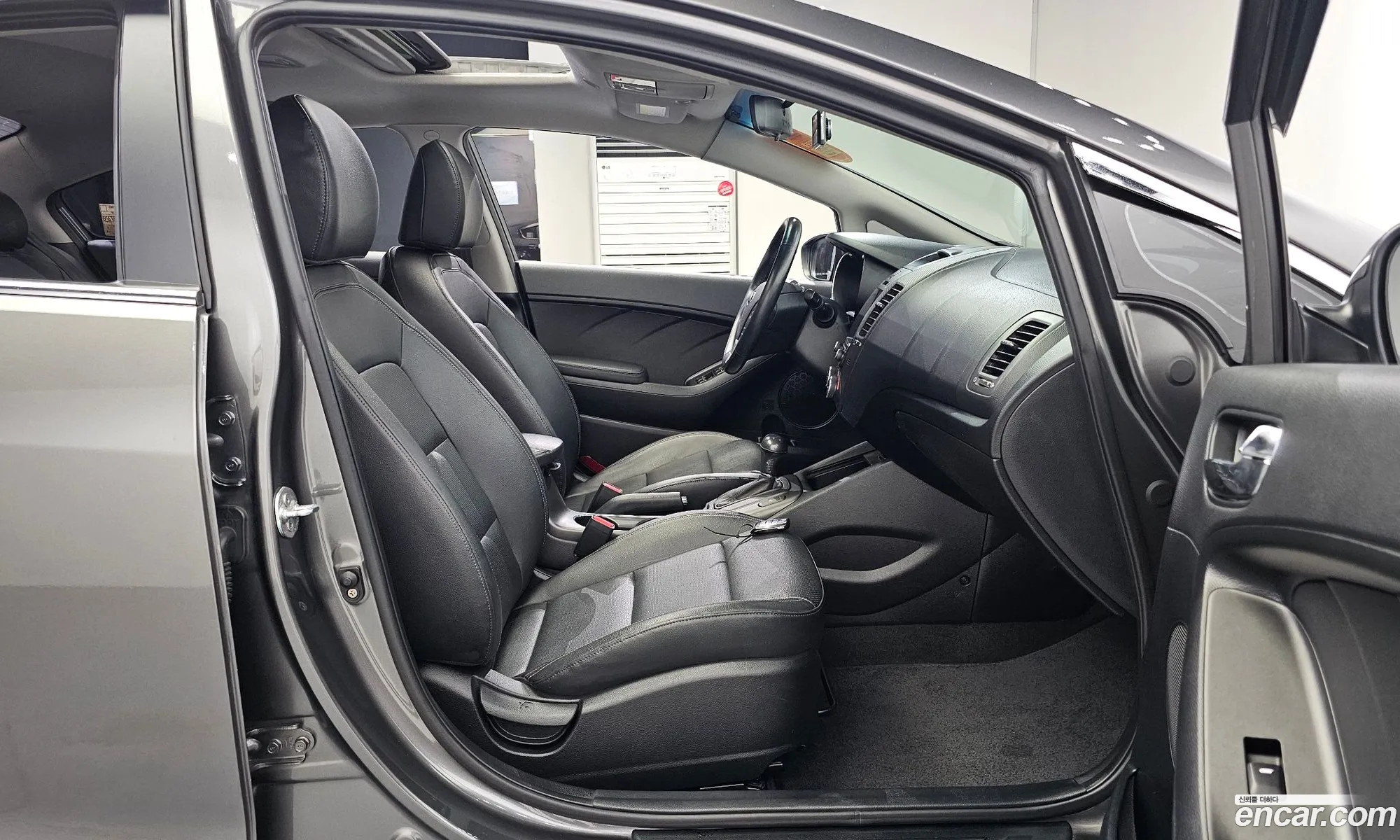 Kia K3 2013 KNAFX412BDA037378 — 2