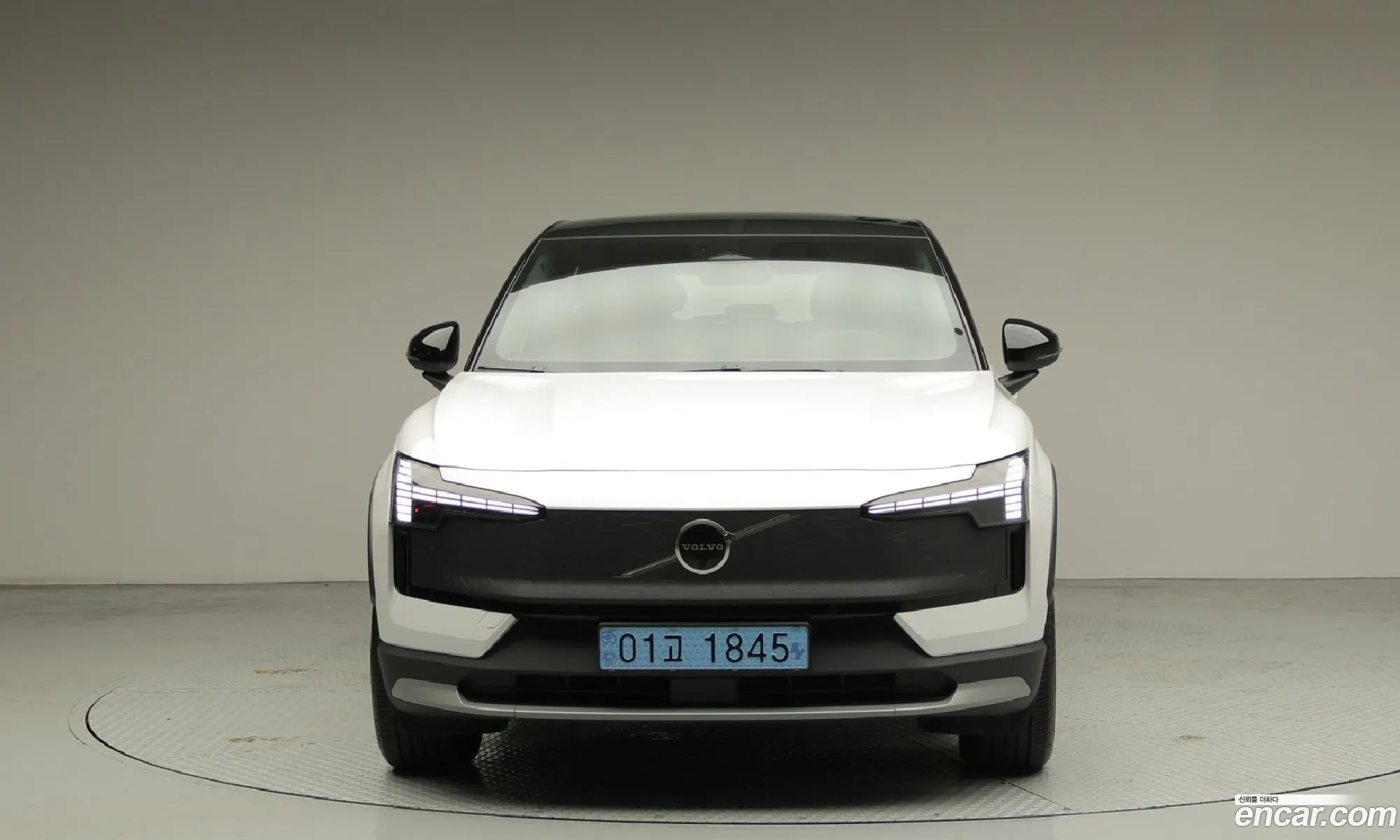 Volvo EX30 Cross Country 2025 — 7