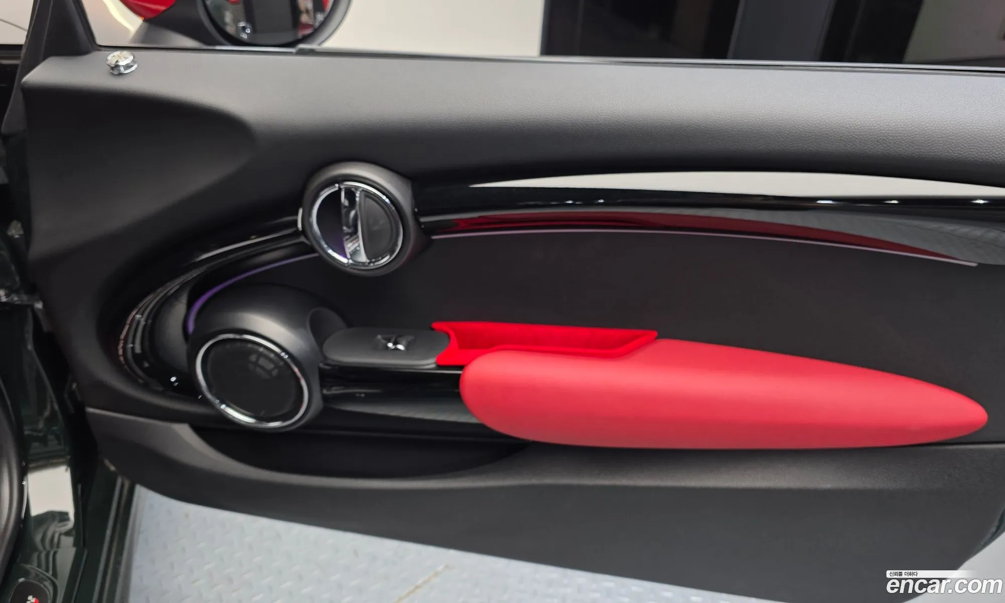 Mini Cooper S 2020 WMWXY9109M2N53148 — 15