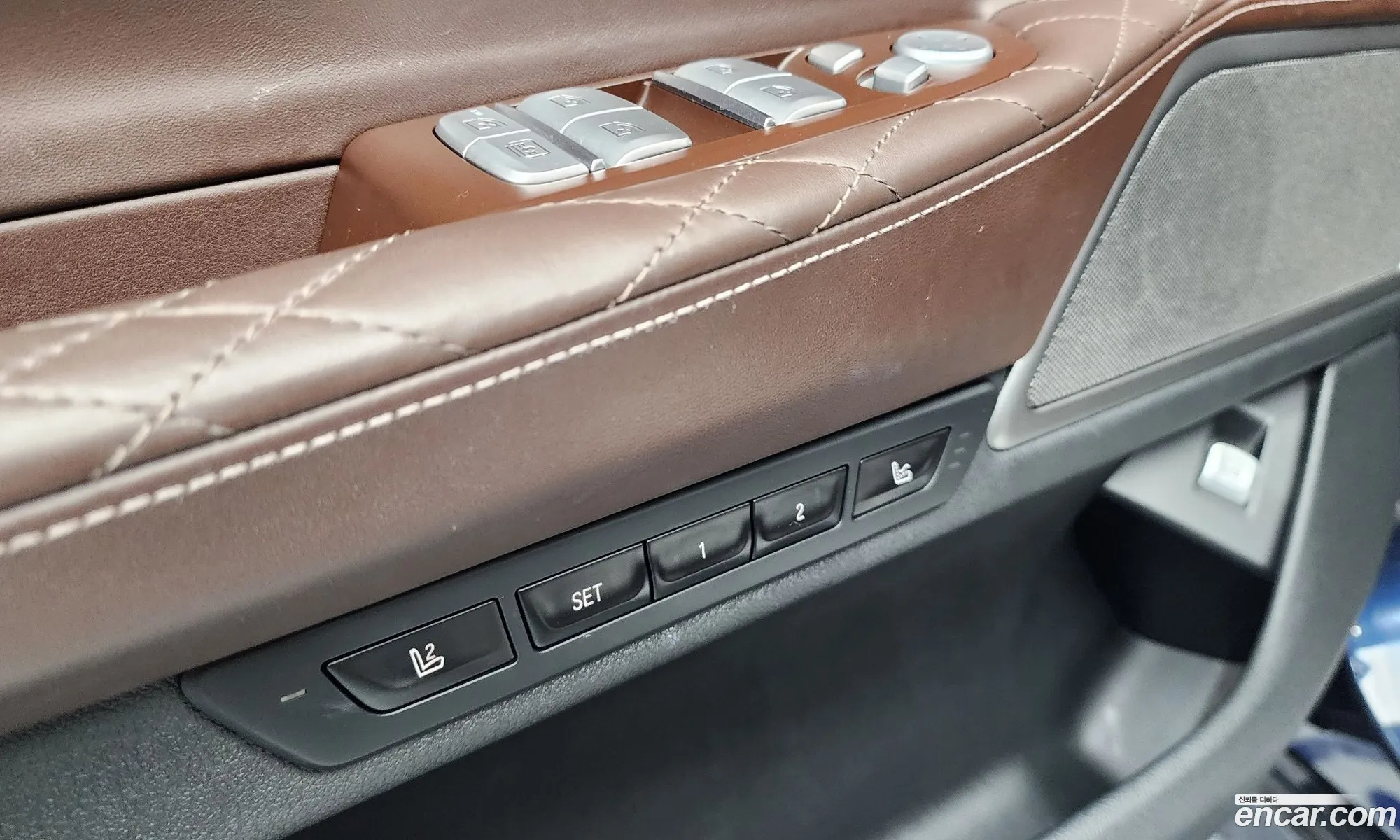 BMW 7 Series 2019 WBA7T4101LBM61421 — 13
