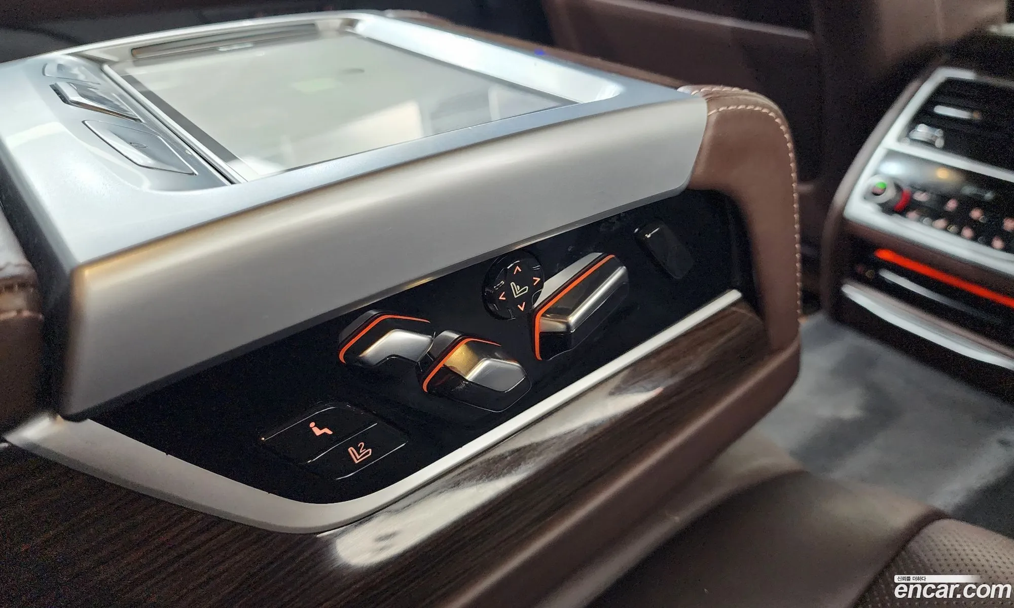 BMW 7 Series 2019 WBA7T4101LBM61421 — 14