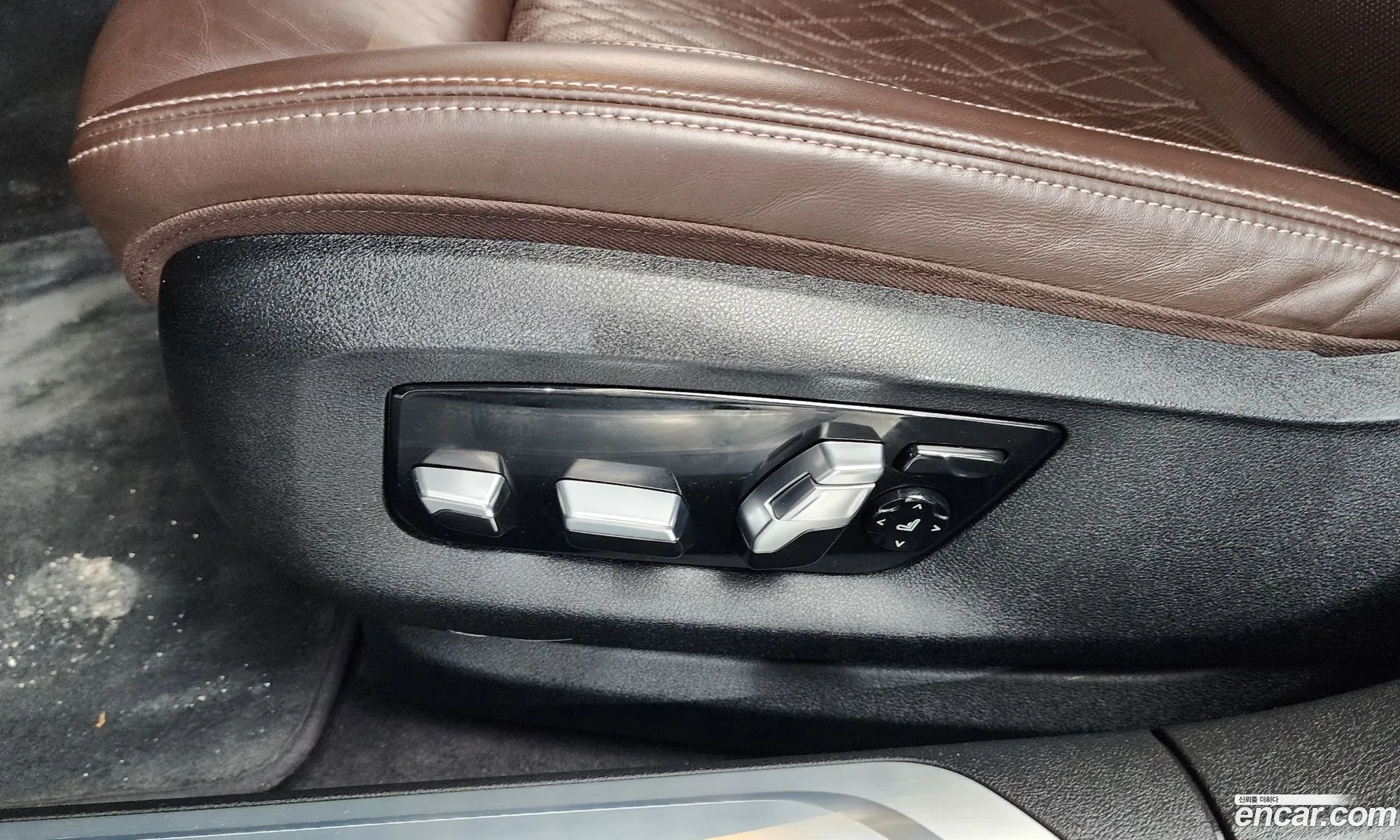 BMW 7 Series 2019 WBA7T4101LBM61421 — 35