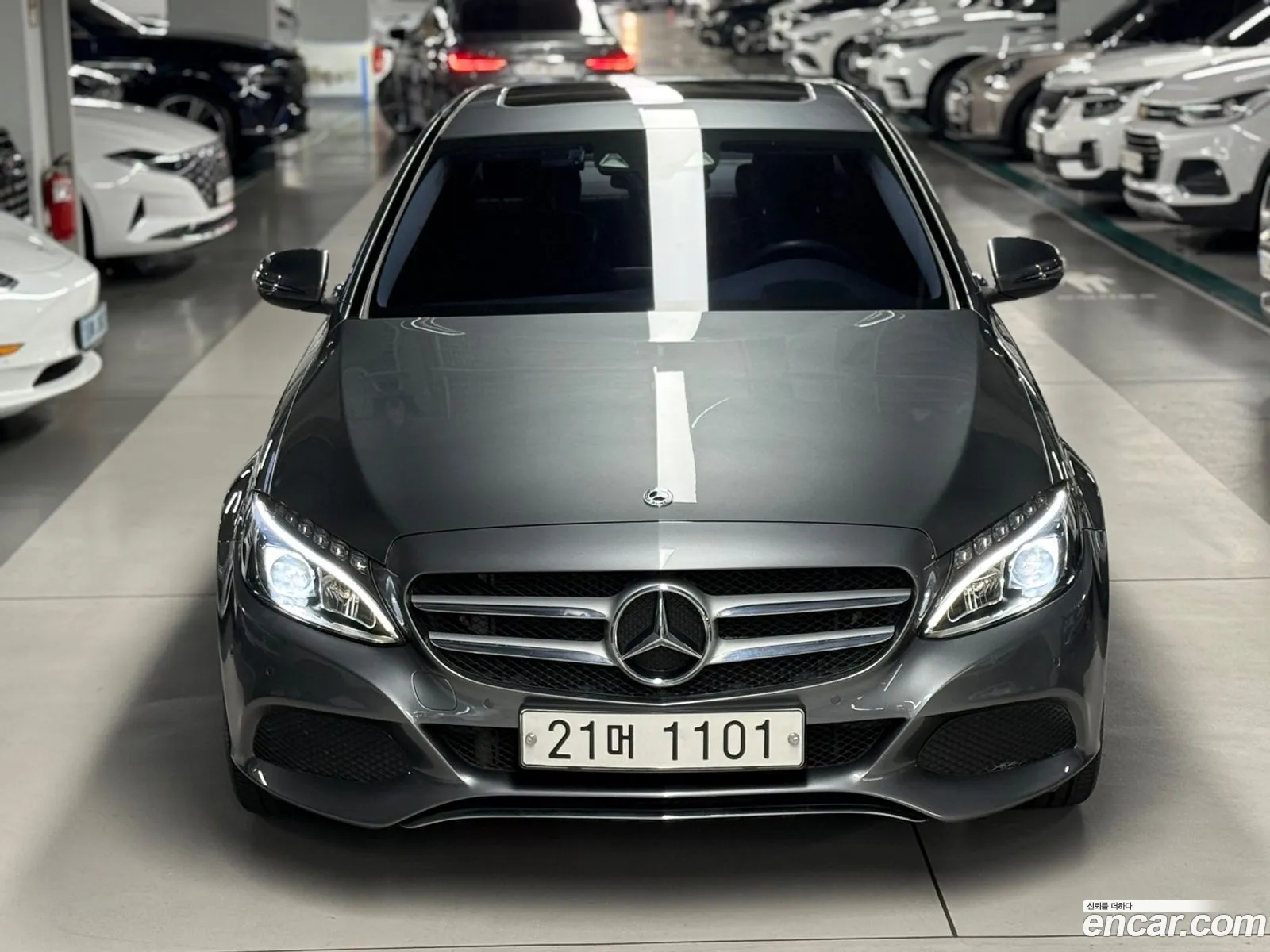 Mercedes-Benz C-Class W205 2017 — 19