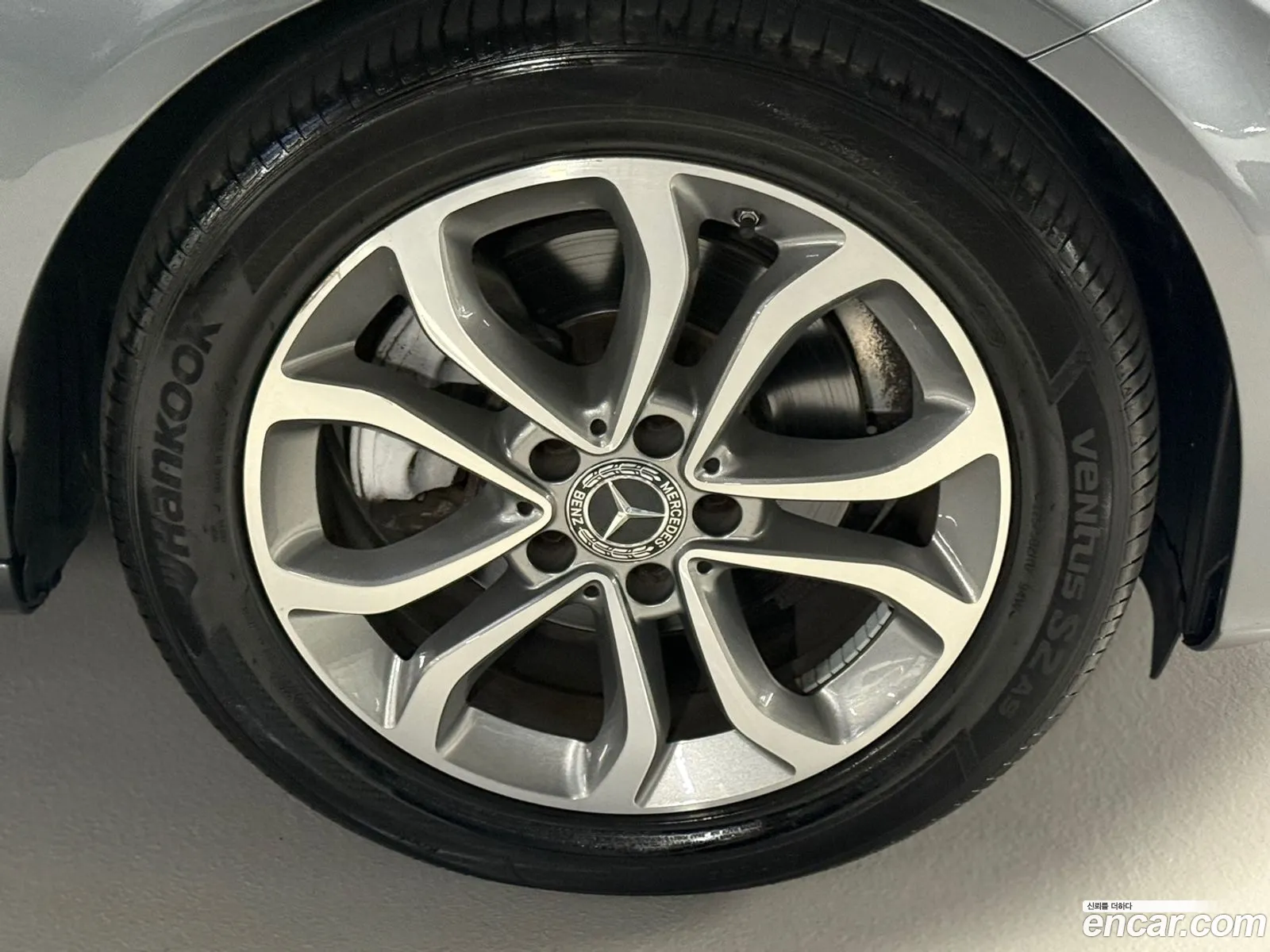 Mercedes-Benz C-Class W205 2017 — 10